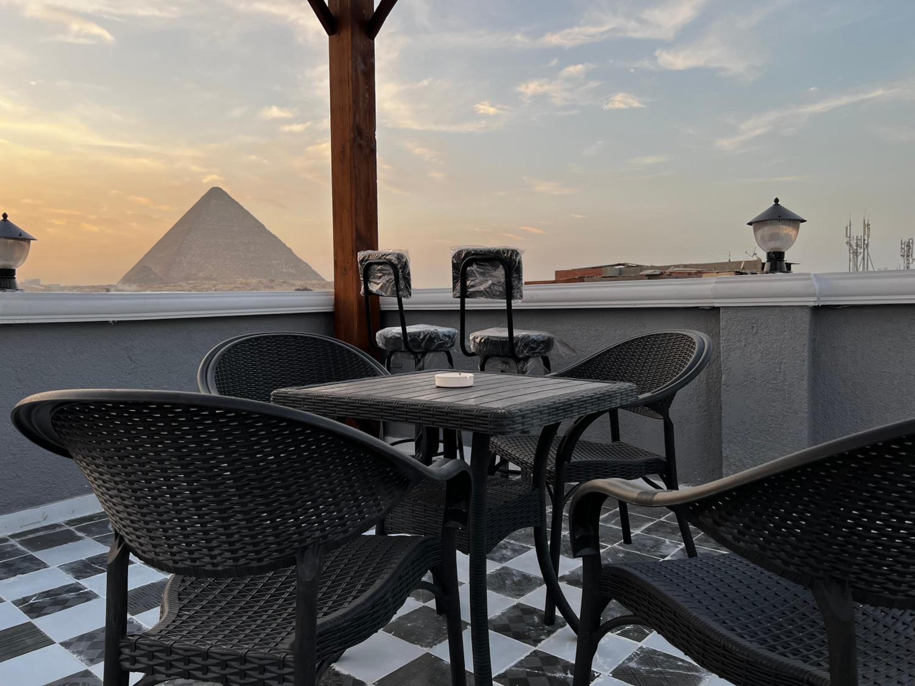 The Pyramids Gate Inn