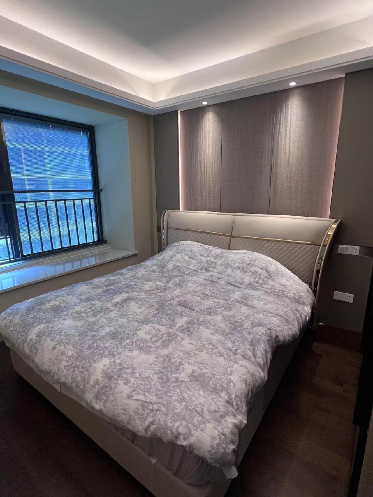 Shanghai HongQiao Airport Branch National Convention and Exhibition Center great 3 bedrooms Boutique designer house have two bathrooms