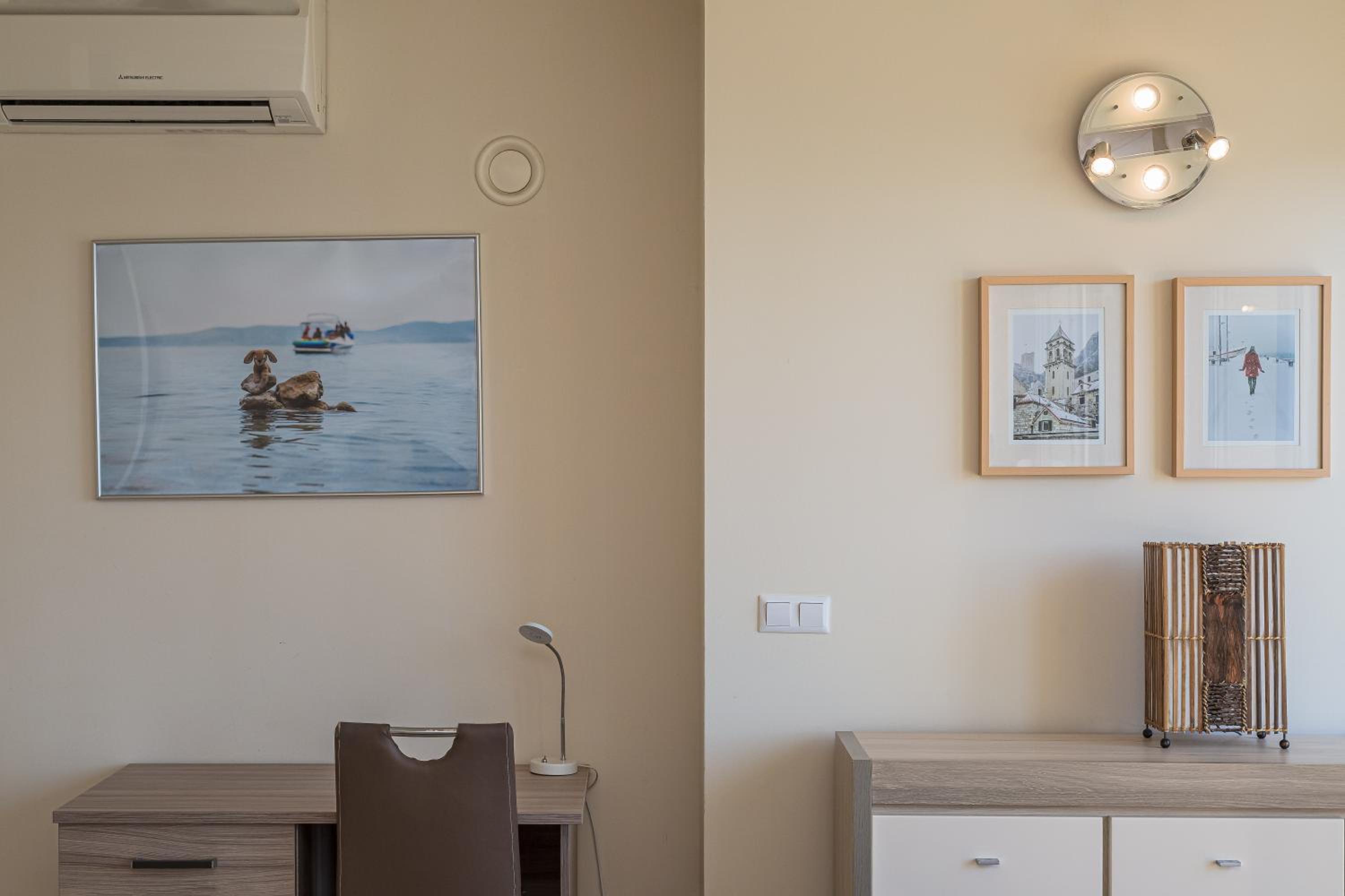 AP 6+2 in one of the most luxury building in Omis view 4