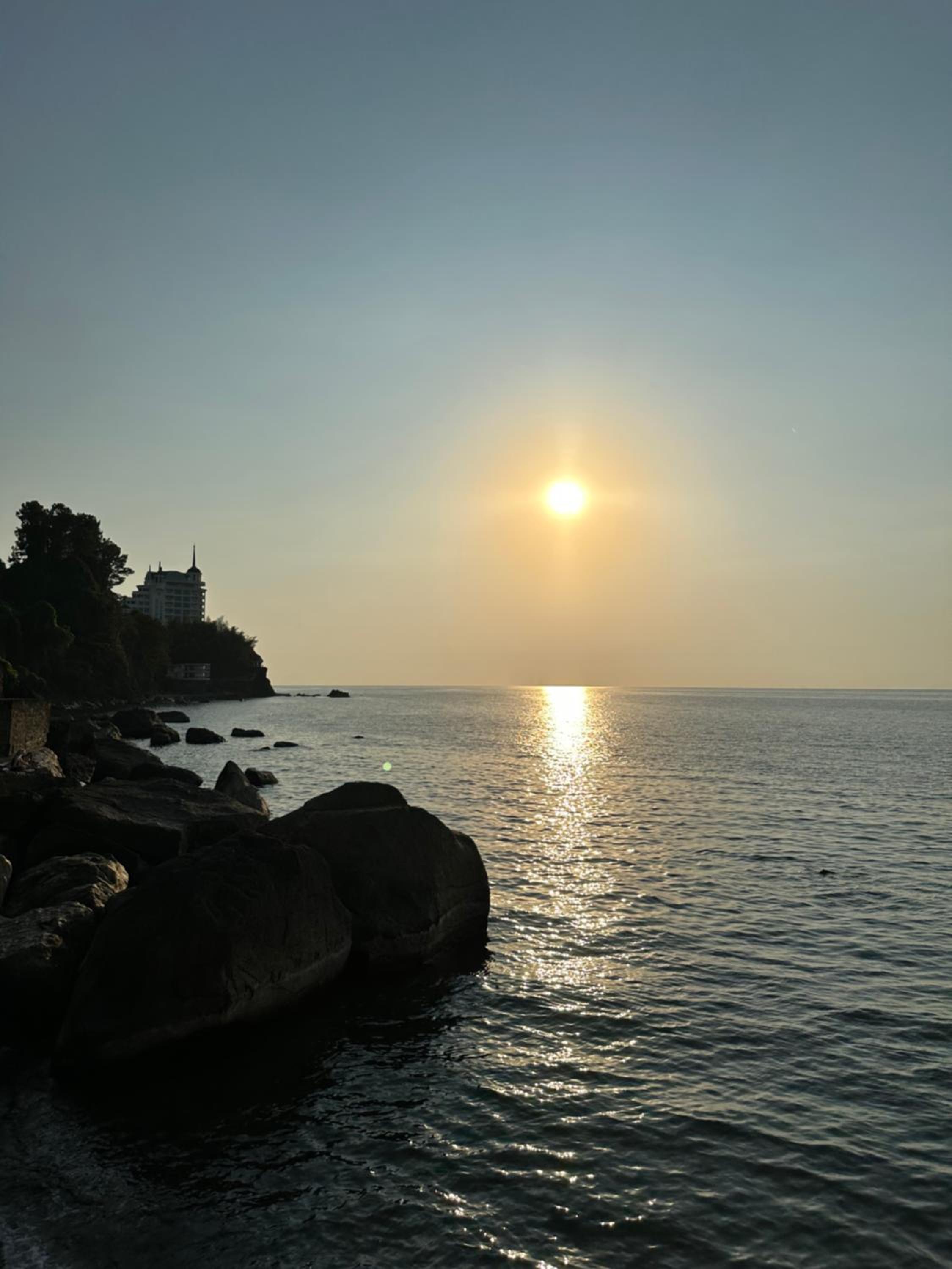 Agora Sundeck Tsikhisdziri