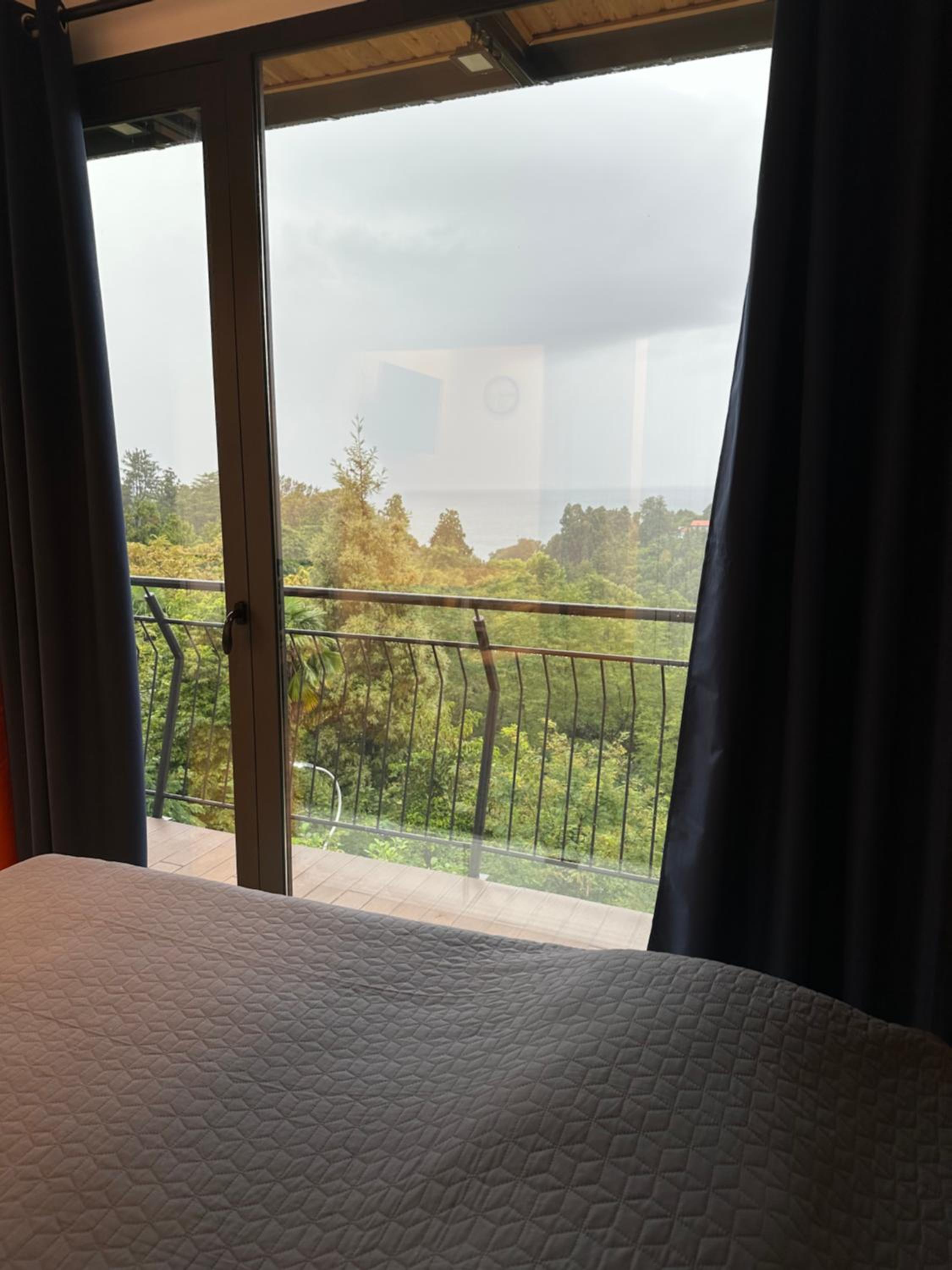Agora Sundeck Tsikhisdziri