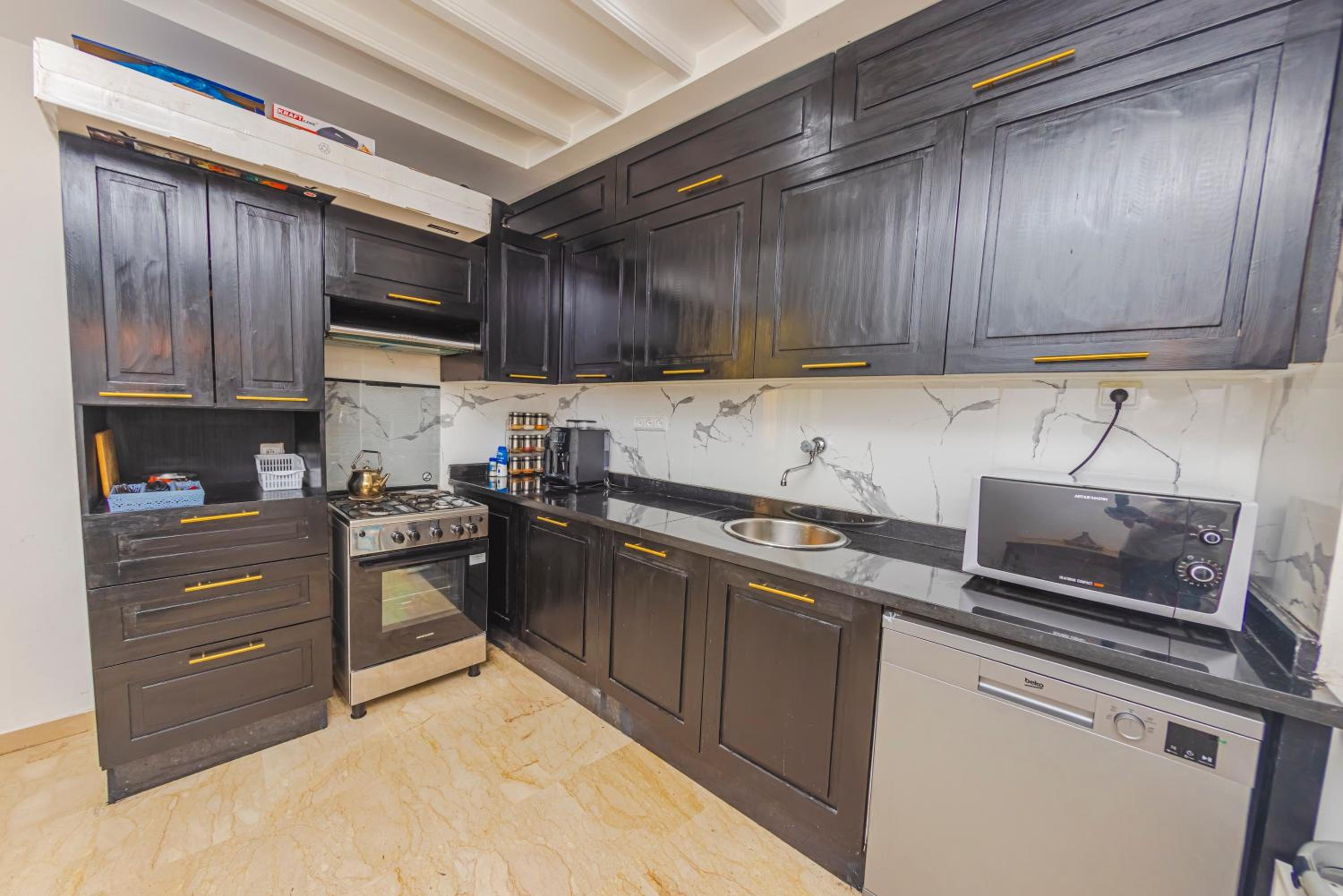 Elegant Appartement in the heart of Casablanca Kids friendly view 3