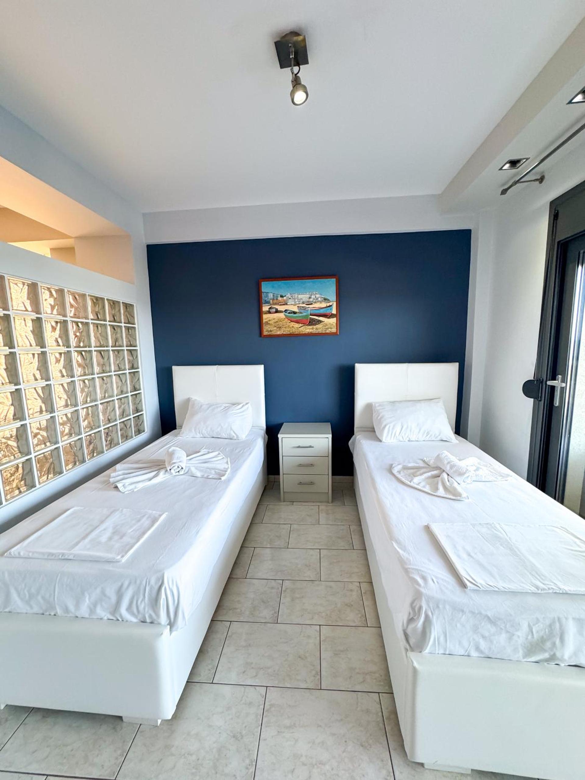 Aqua Mare Luxury Apartments view 3
