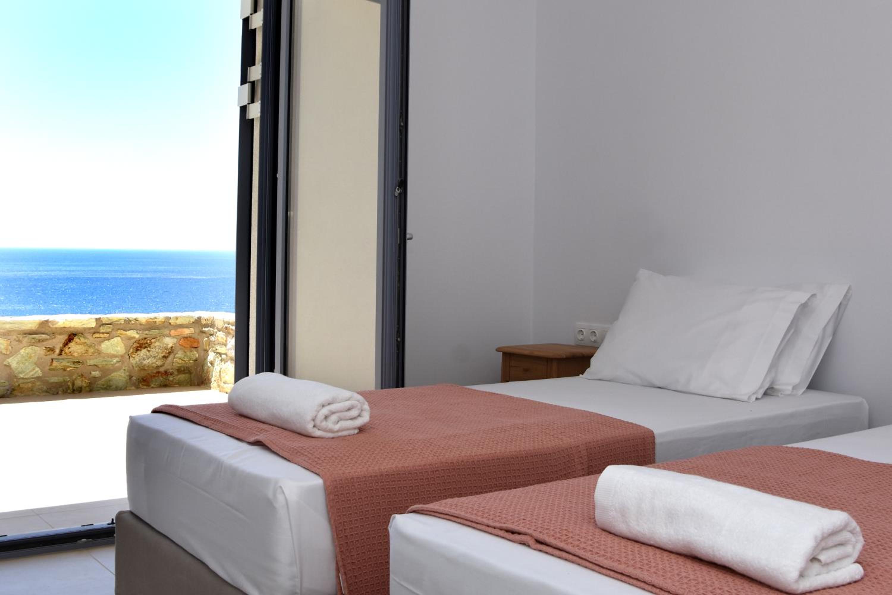 Merabello Villas Karystos
