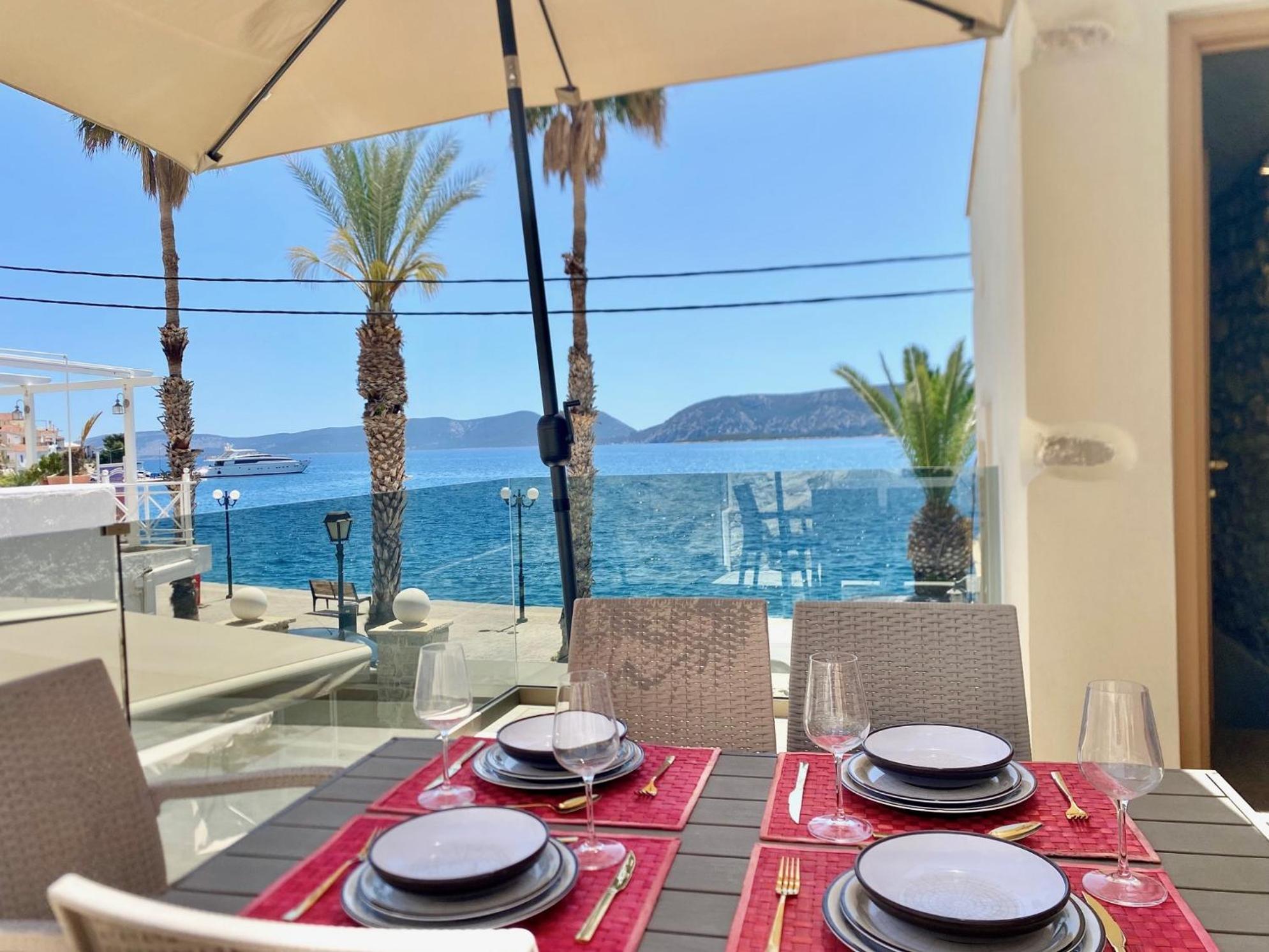 Villasonboard Rock Villa 3 Bed, 3 Bath, Jacuzzi, Seaside Ermioni view 3