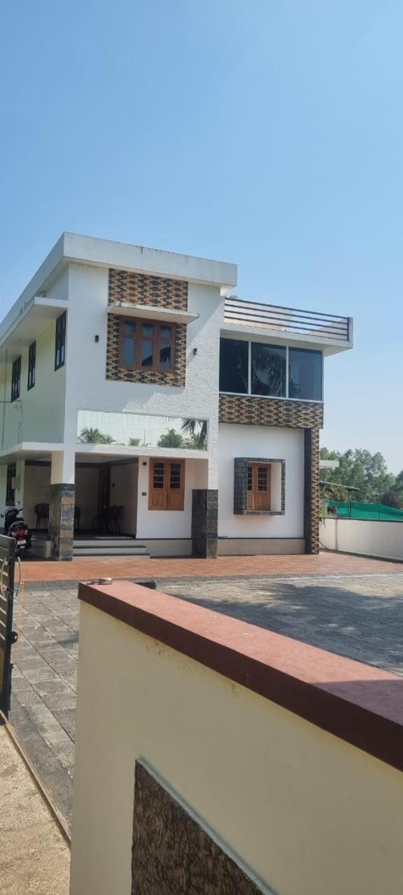 Holiday home in Edappal view 5