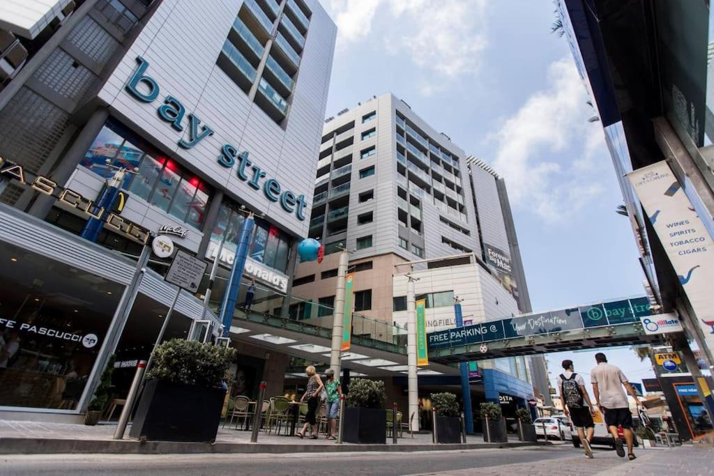 Modern 3 BR Apartment close to Paceville and Beach view 5