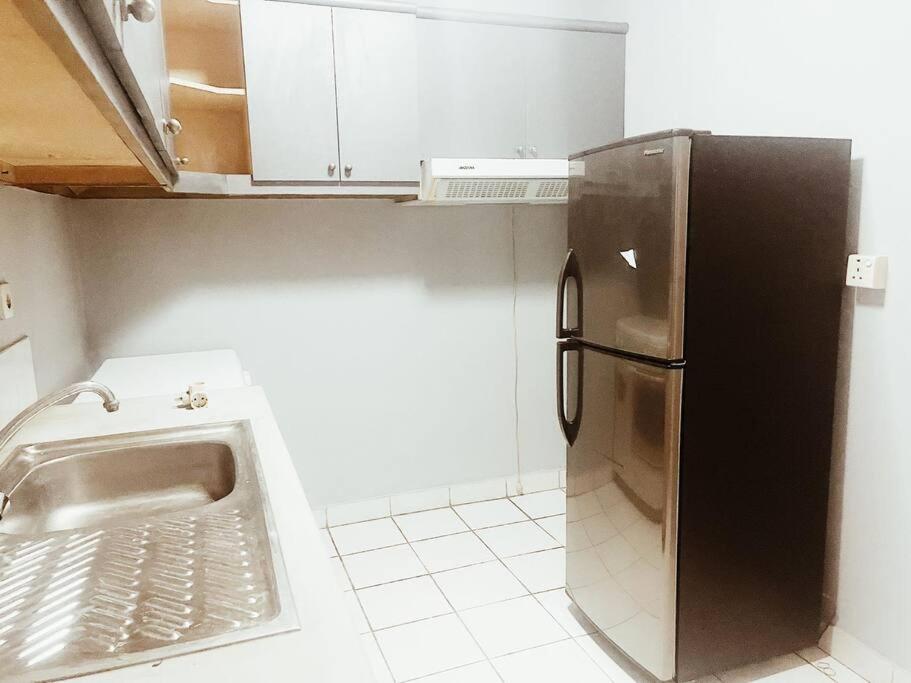 Wonderful Escape South Jakarta - 3BR - Standard apartment with luxury facilities and Netflix 1 view 2