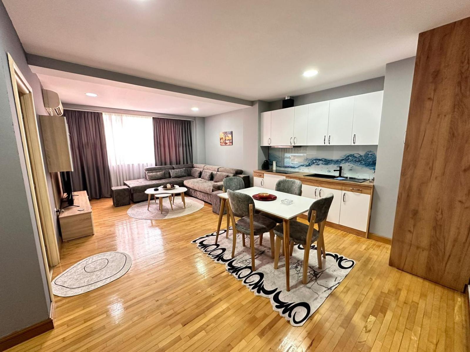 EnterGate Apartments