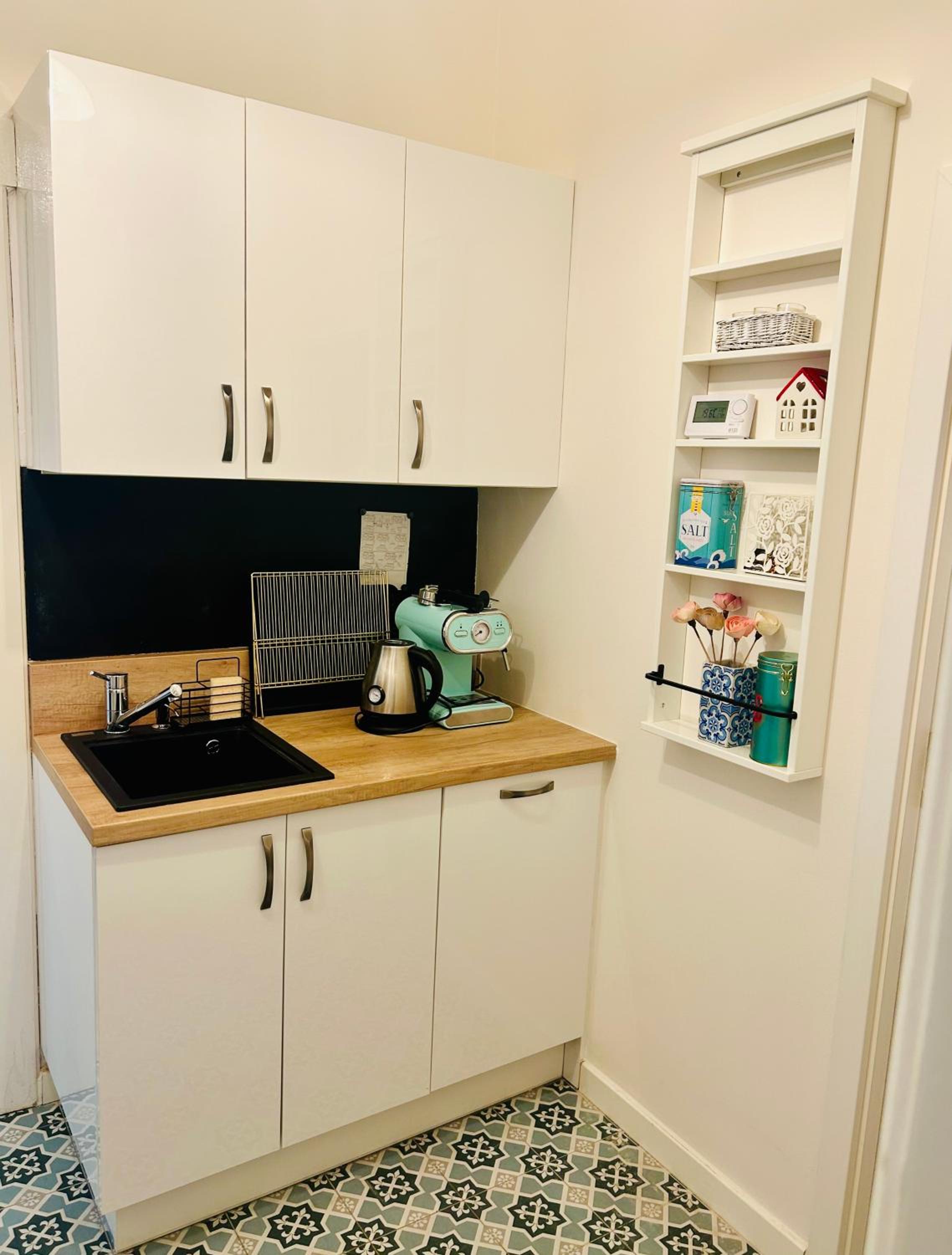 Modern apartment Na Hluboké in Prague