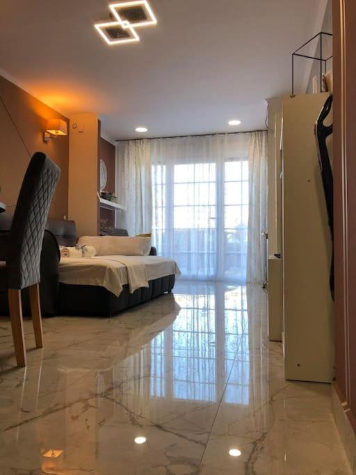 Unique Apartment La Pineda