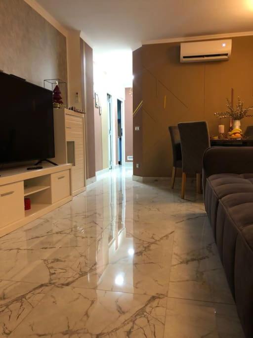 Unique Apartment La Pineda
