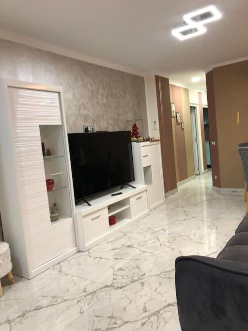 Unique Apartment La Pineda