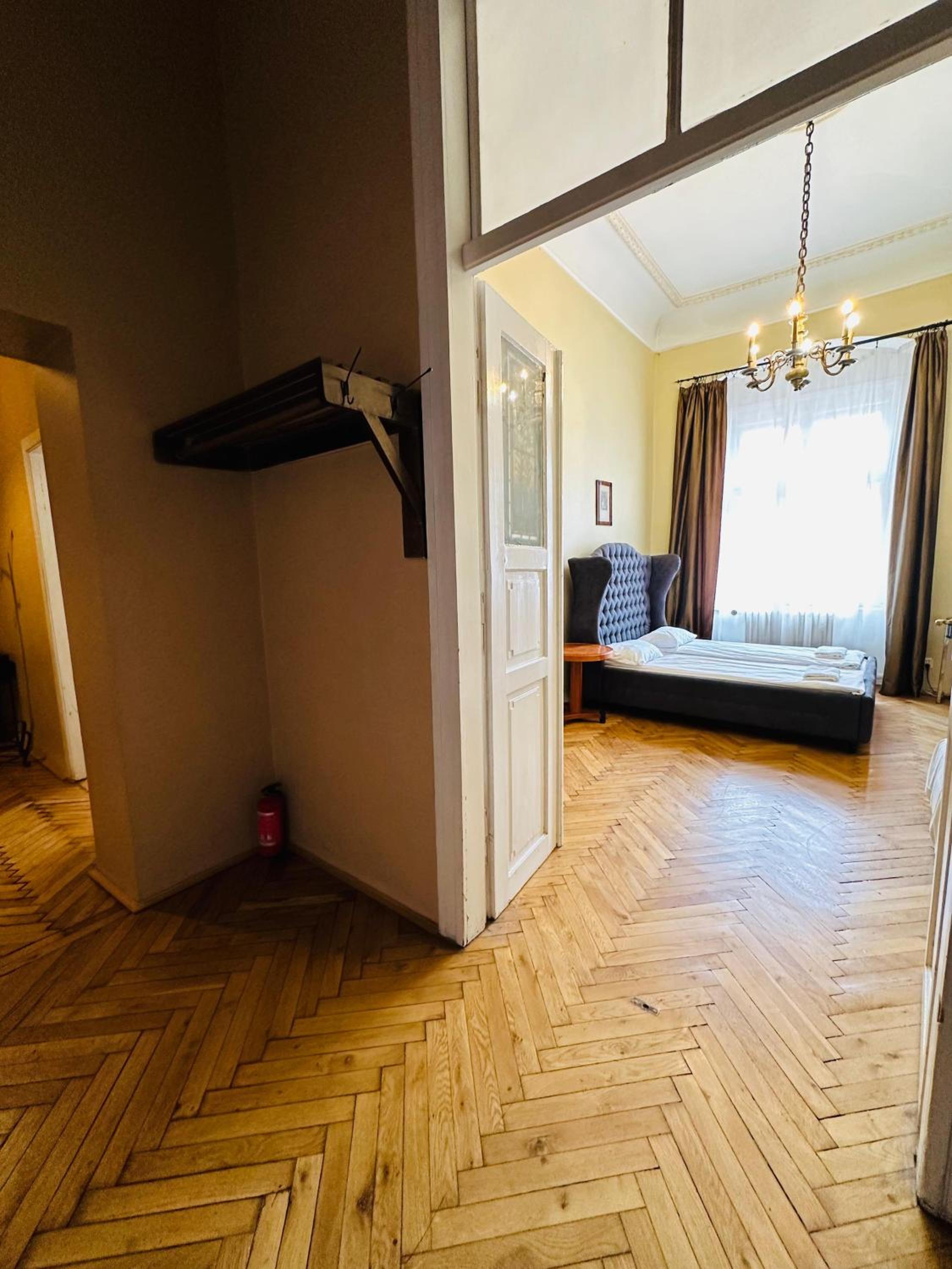 Main Market Square Apartments view 5