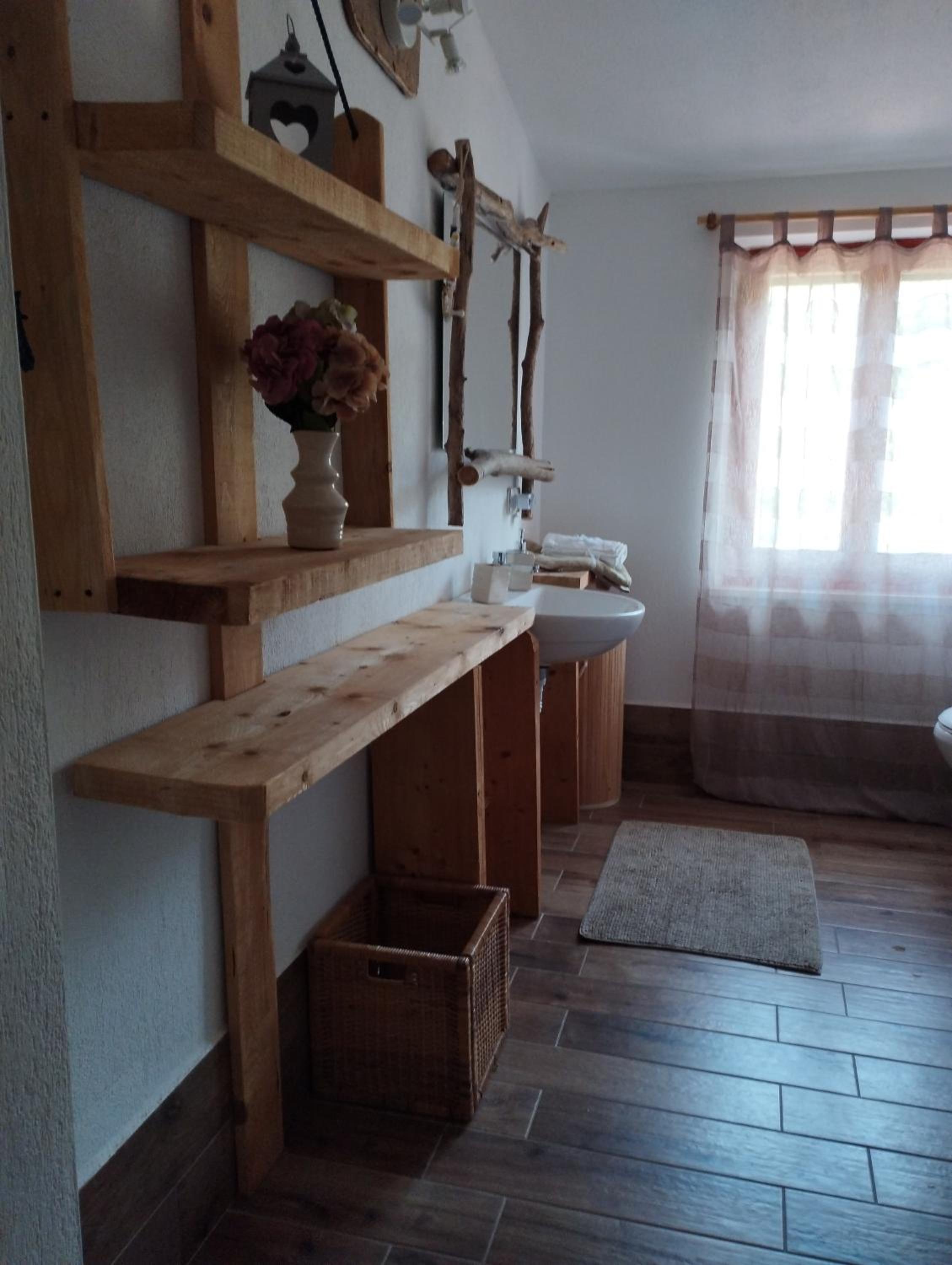 Photo 27