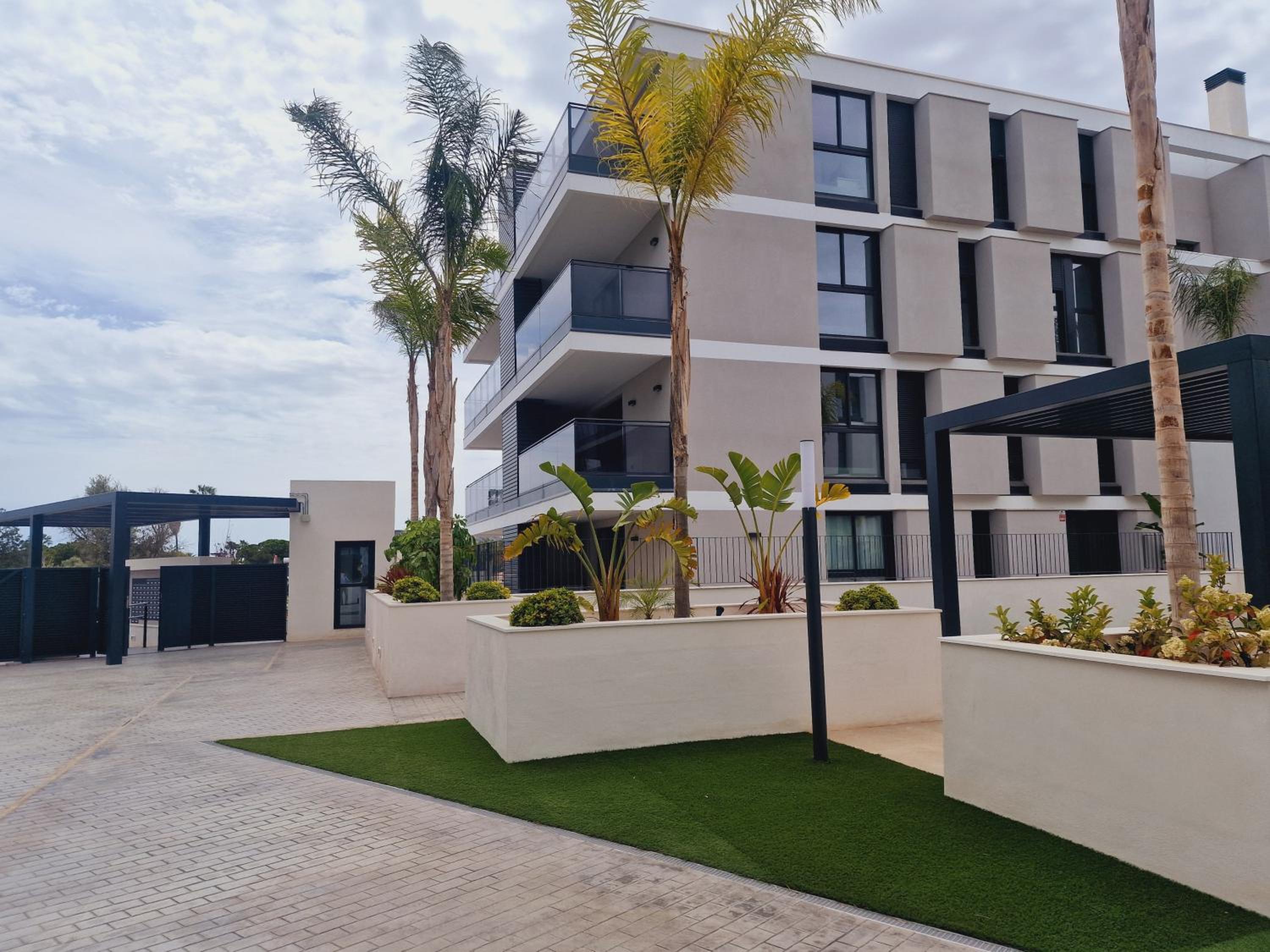 Lujoso apartamento cerca de la playa