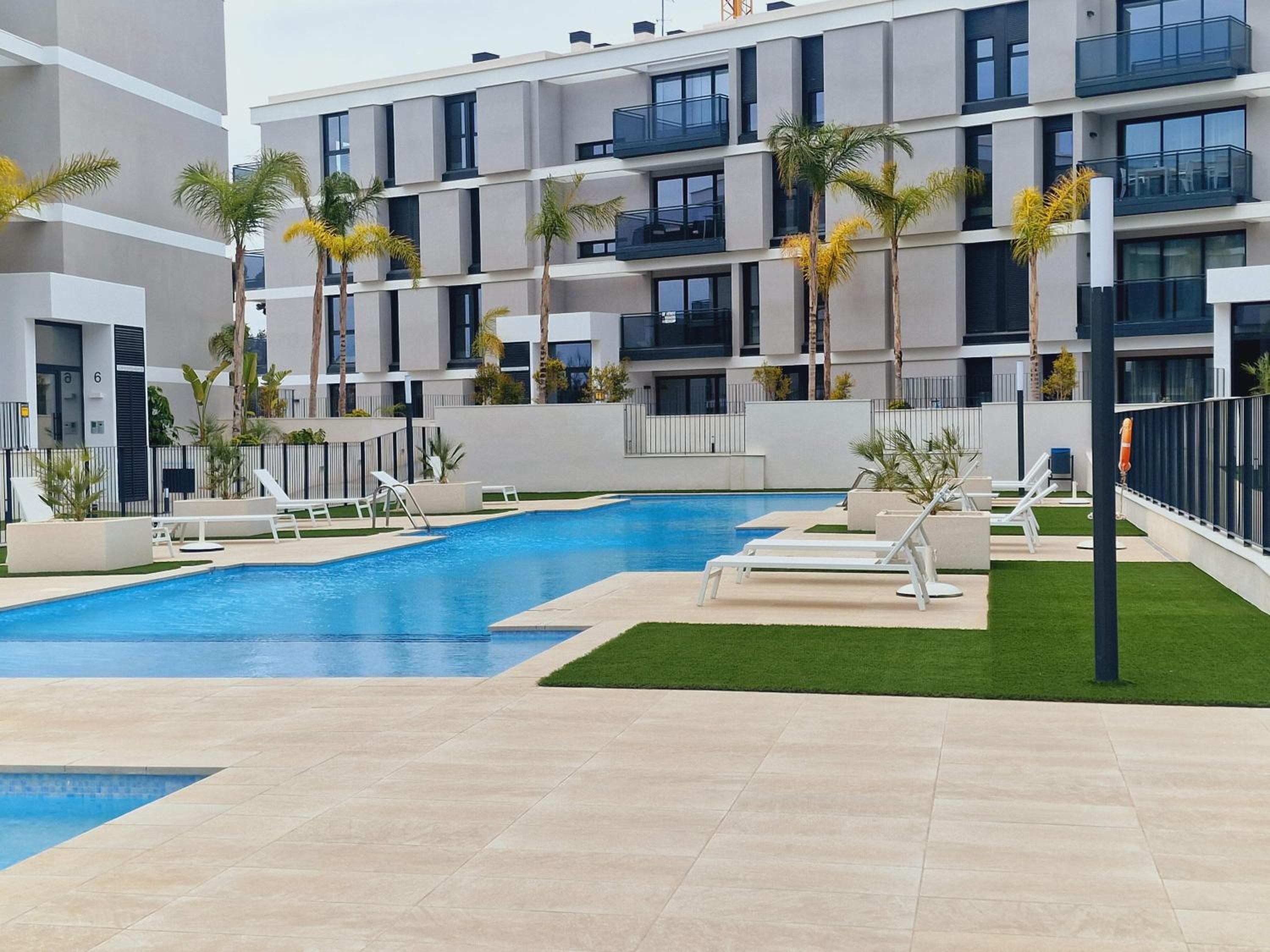 Lujoso apartamento cerca de la playa