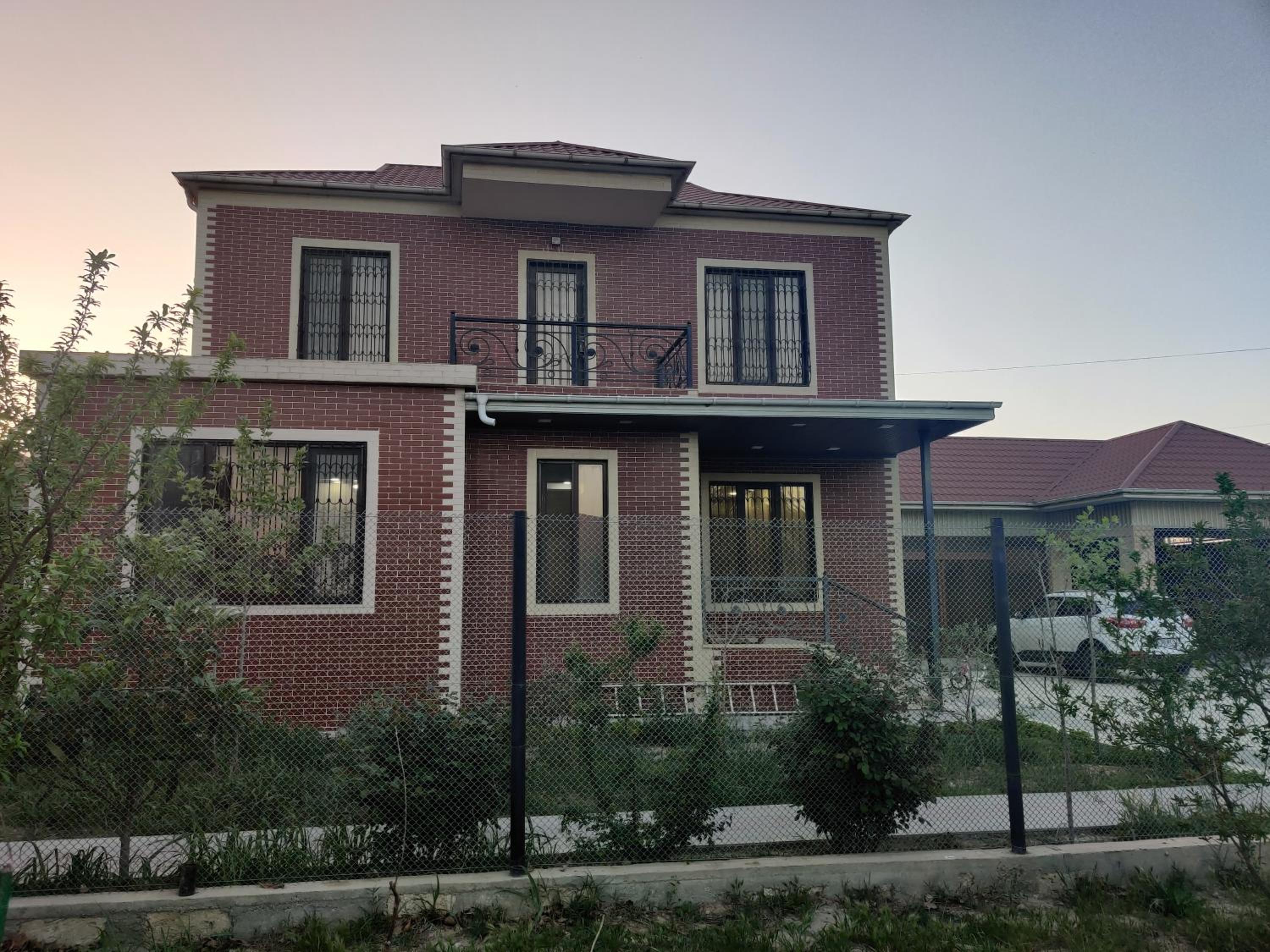 Baku Red Villa