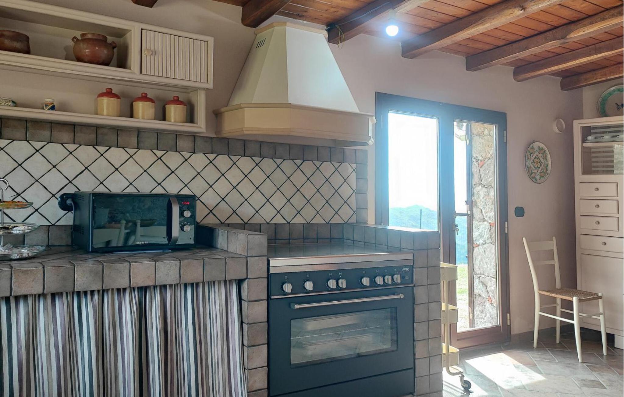 Villa Aura