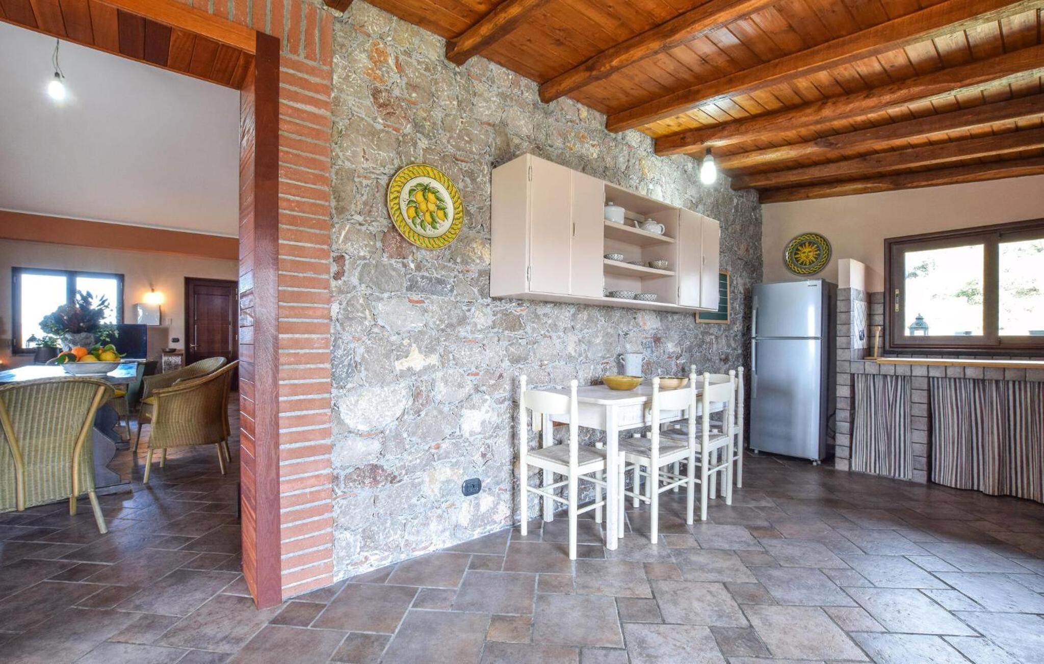 Villa Aura