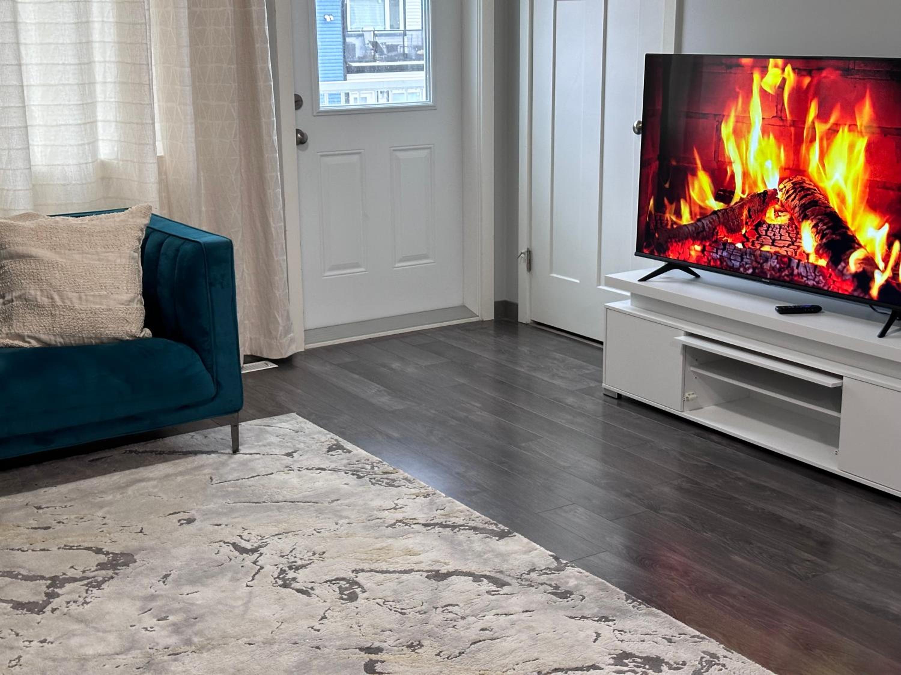 3 bedroom Town in Stonebridge unit 303
