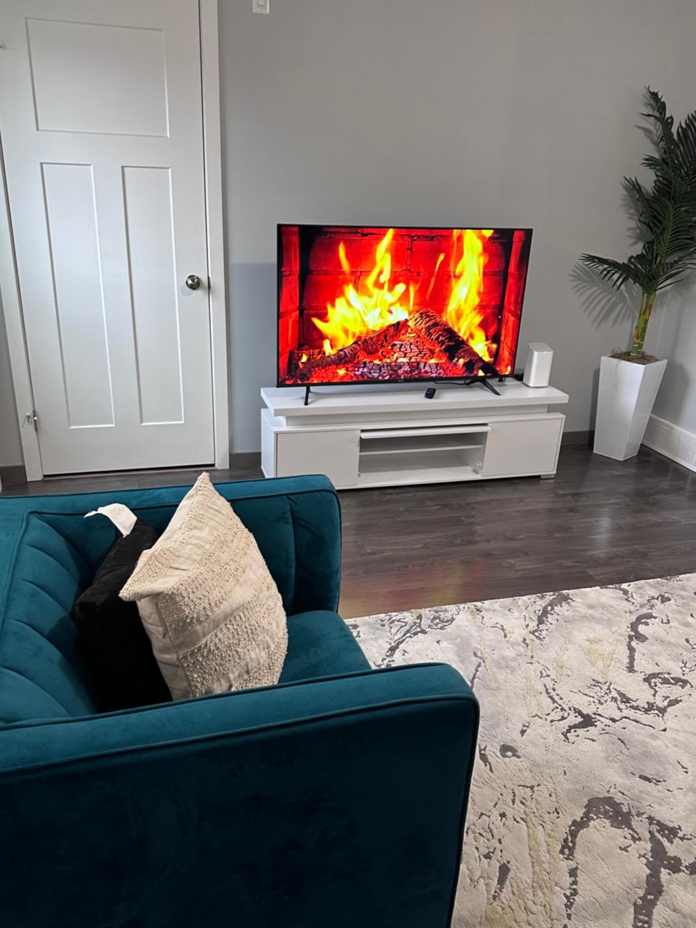 3 bedroom Town in Stonebridge unit 303
