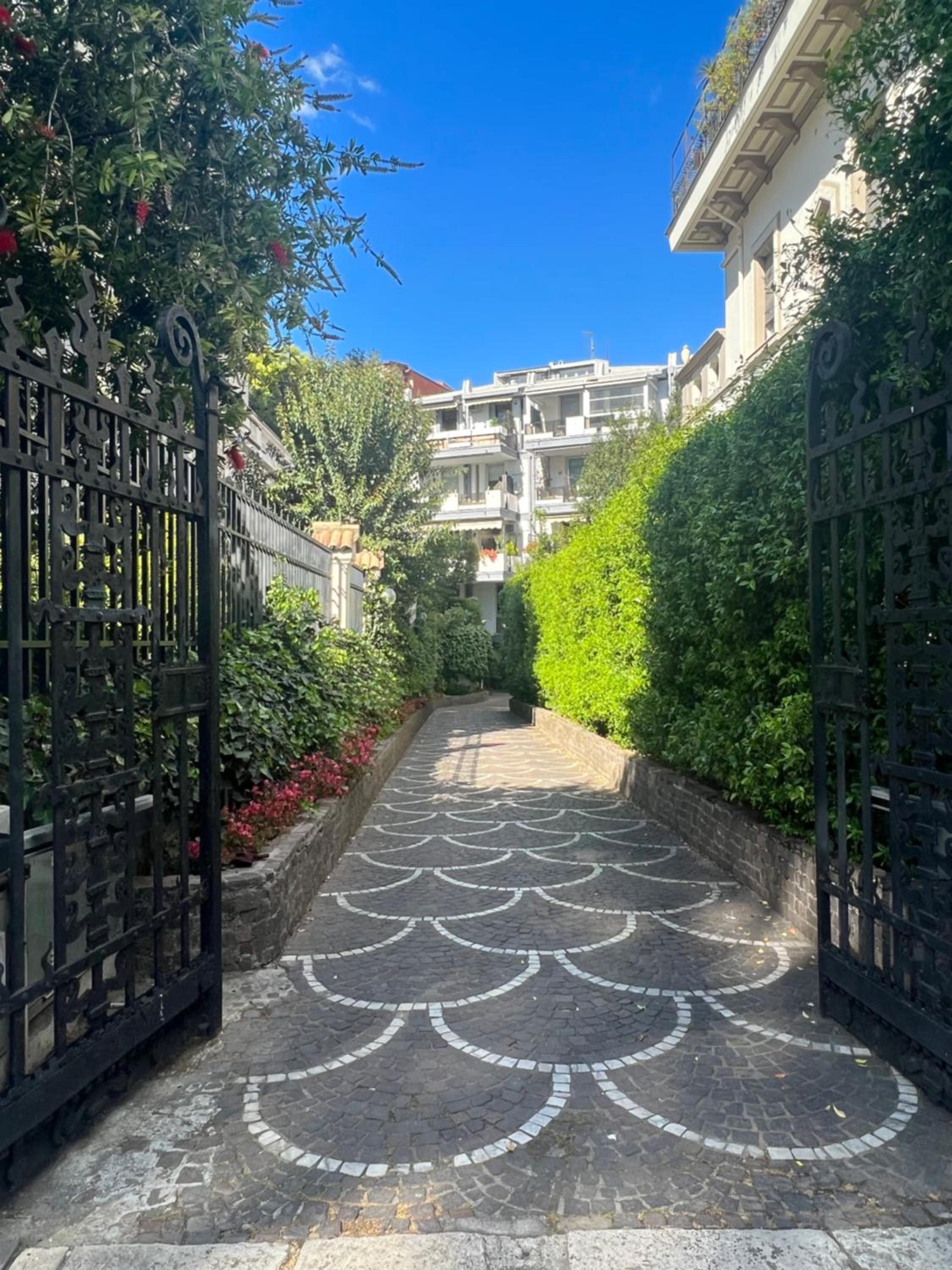 Villa Borghese Green Apartment