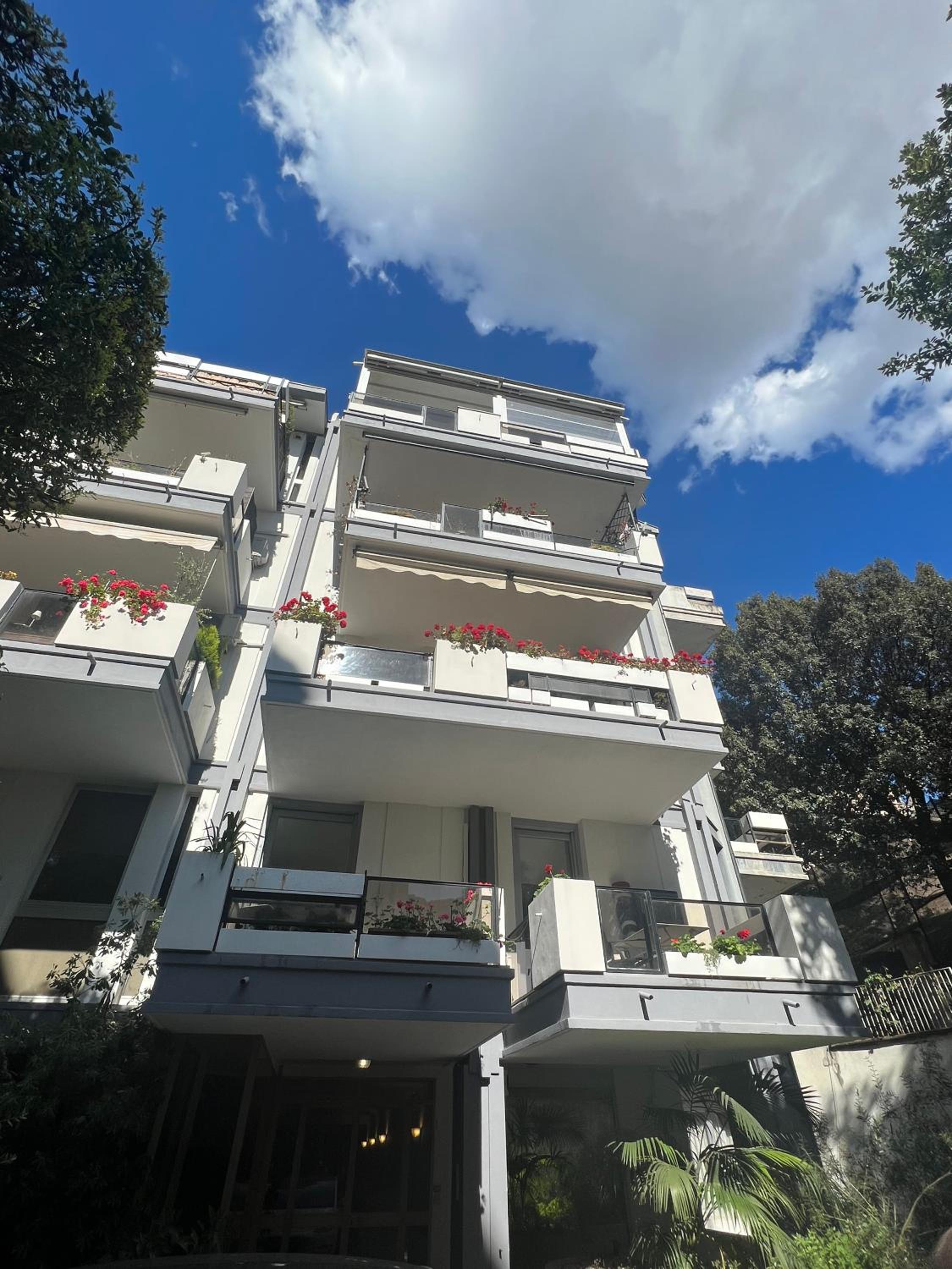Villa Borghese Green Apartment