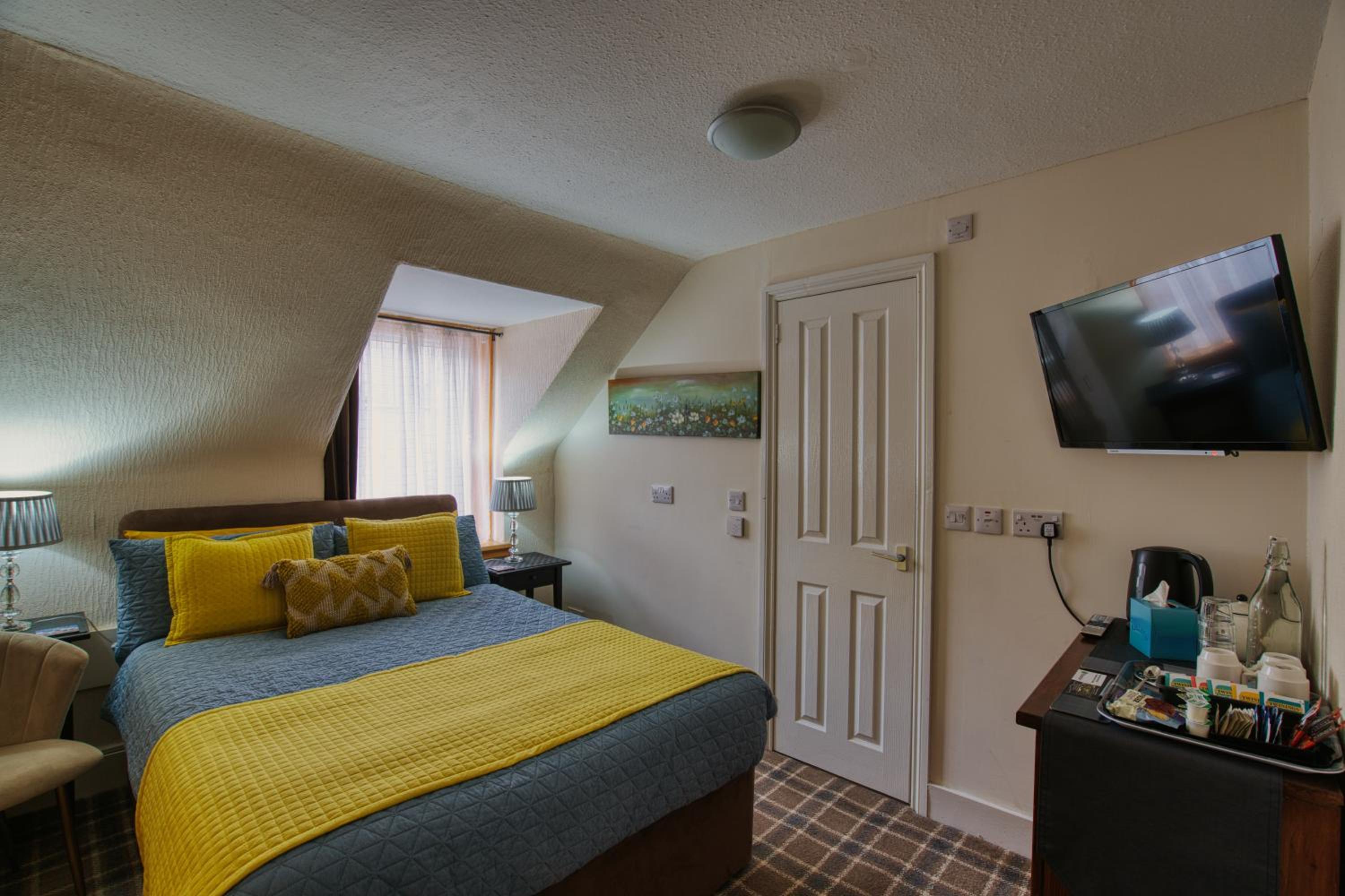 Pitfaranne Guest House