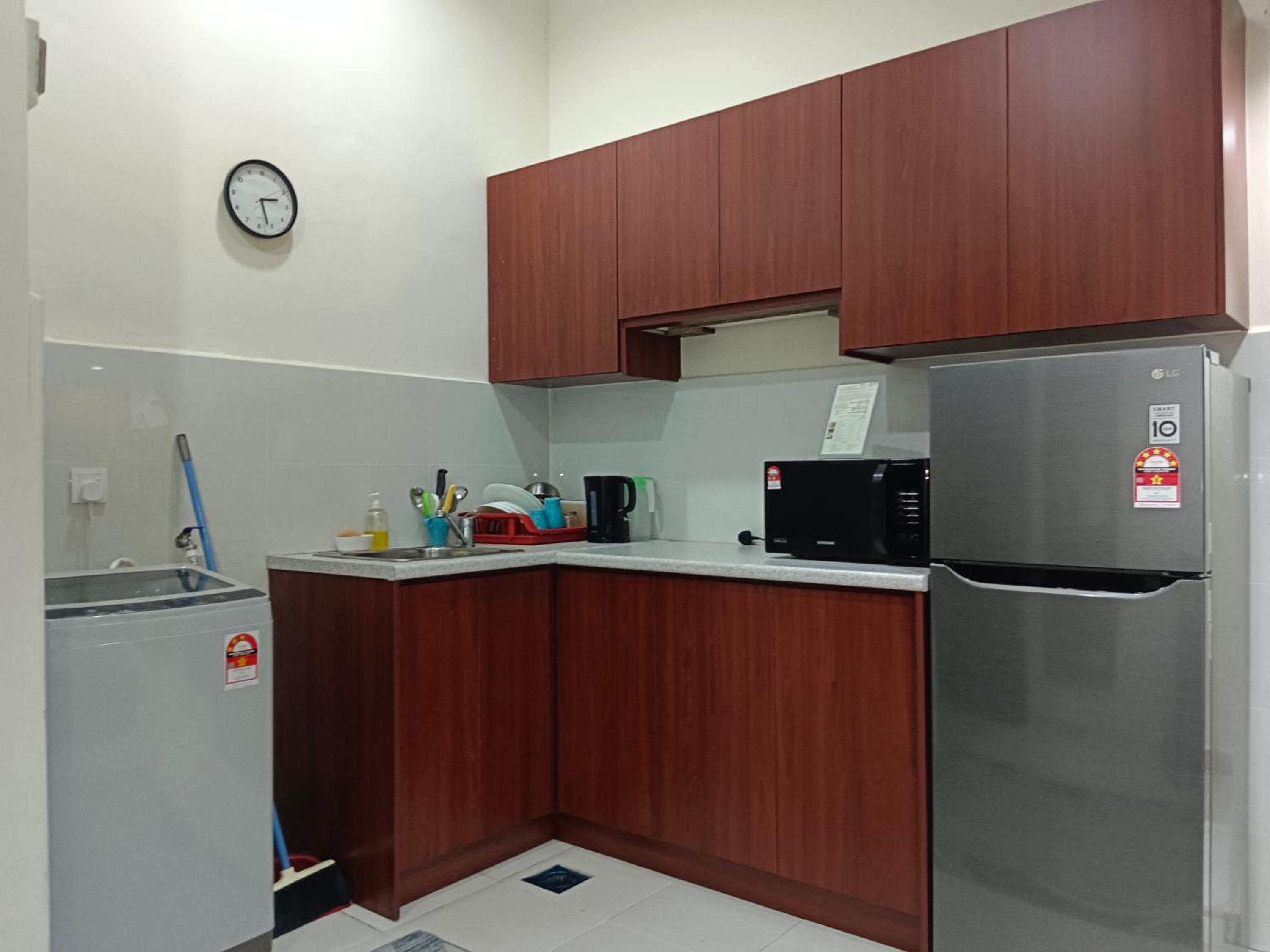 Maytower Apartment