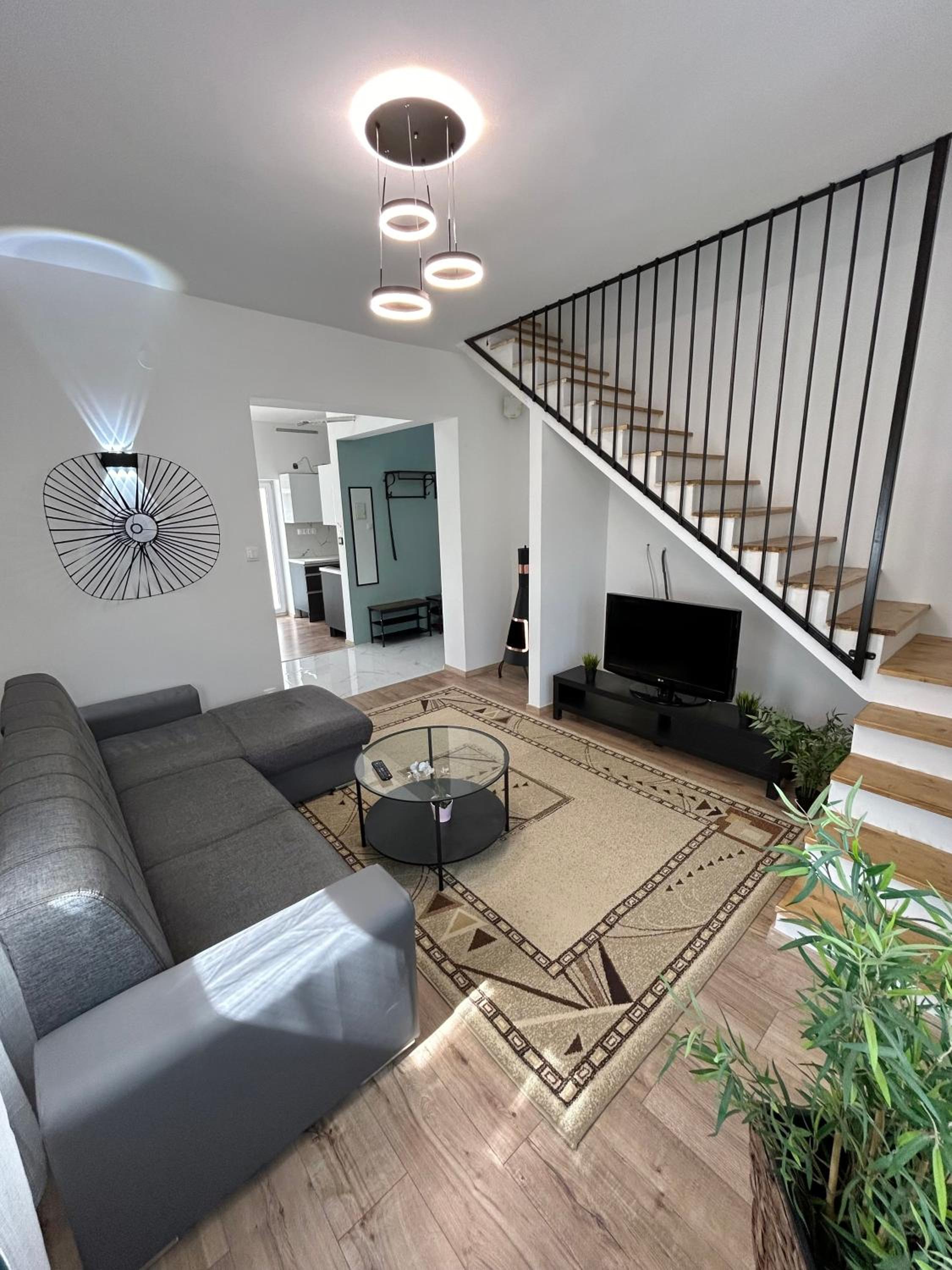 B-Home view 5