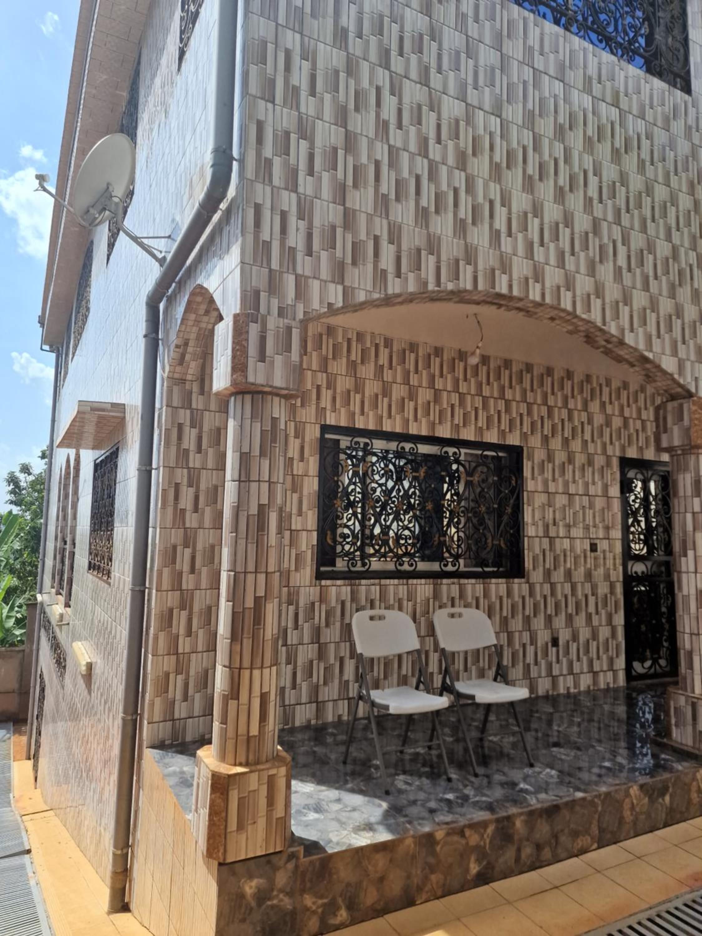 RESIDENCE DU PELERIN - Villa l'écrin de verdure à Bandjoun