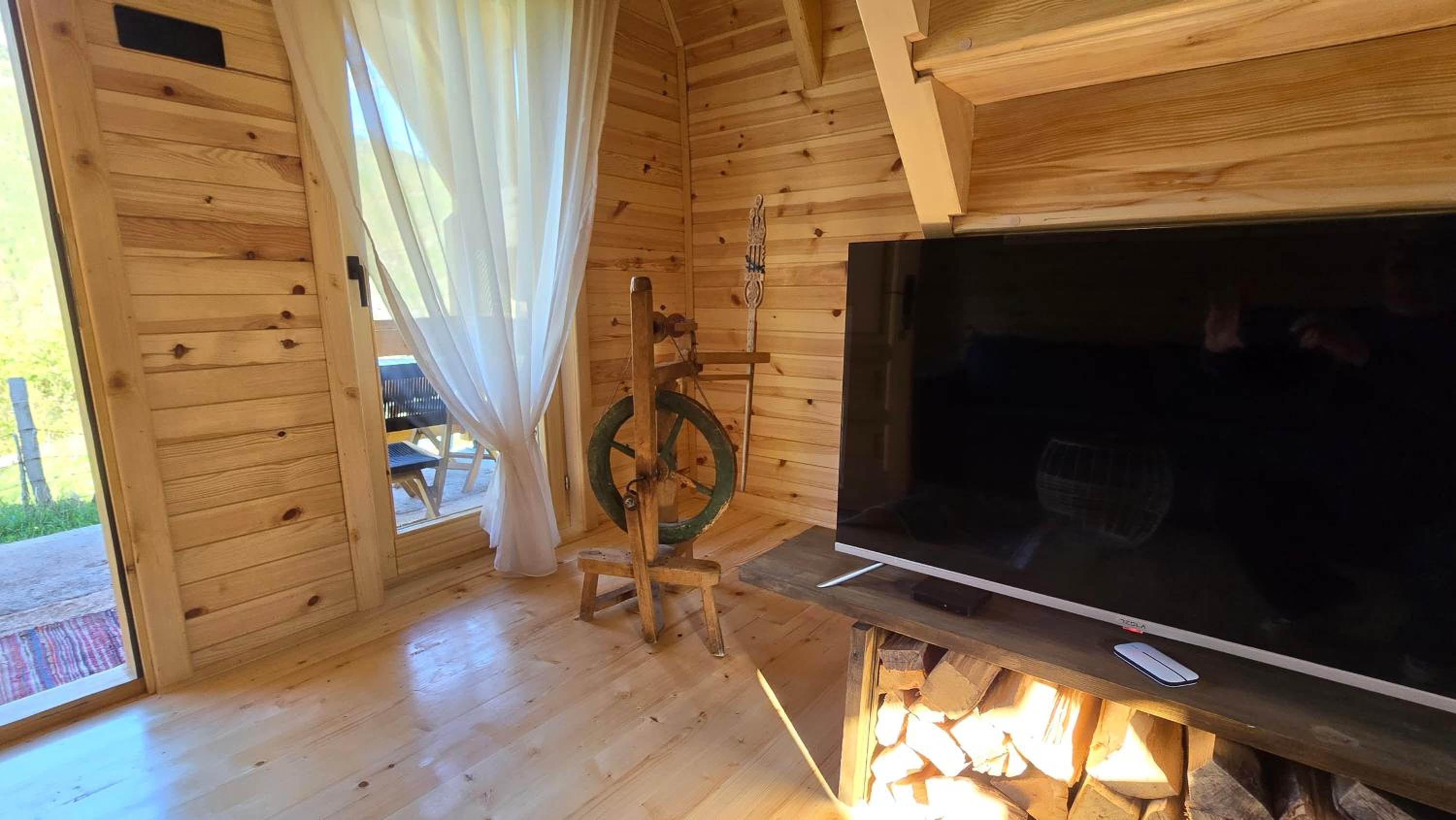 Photo 23