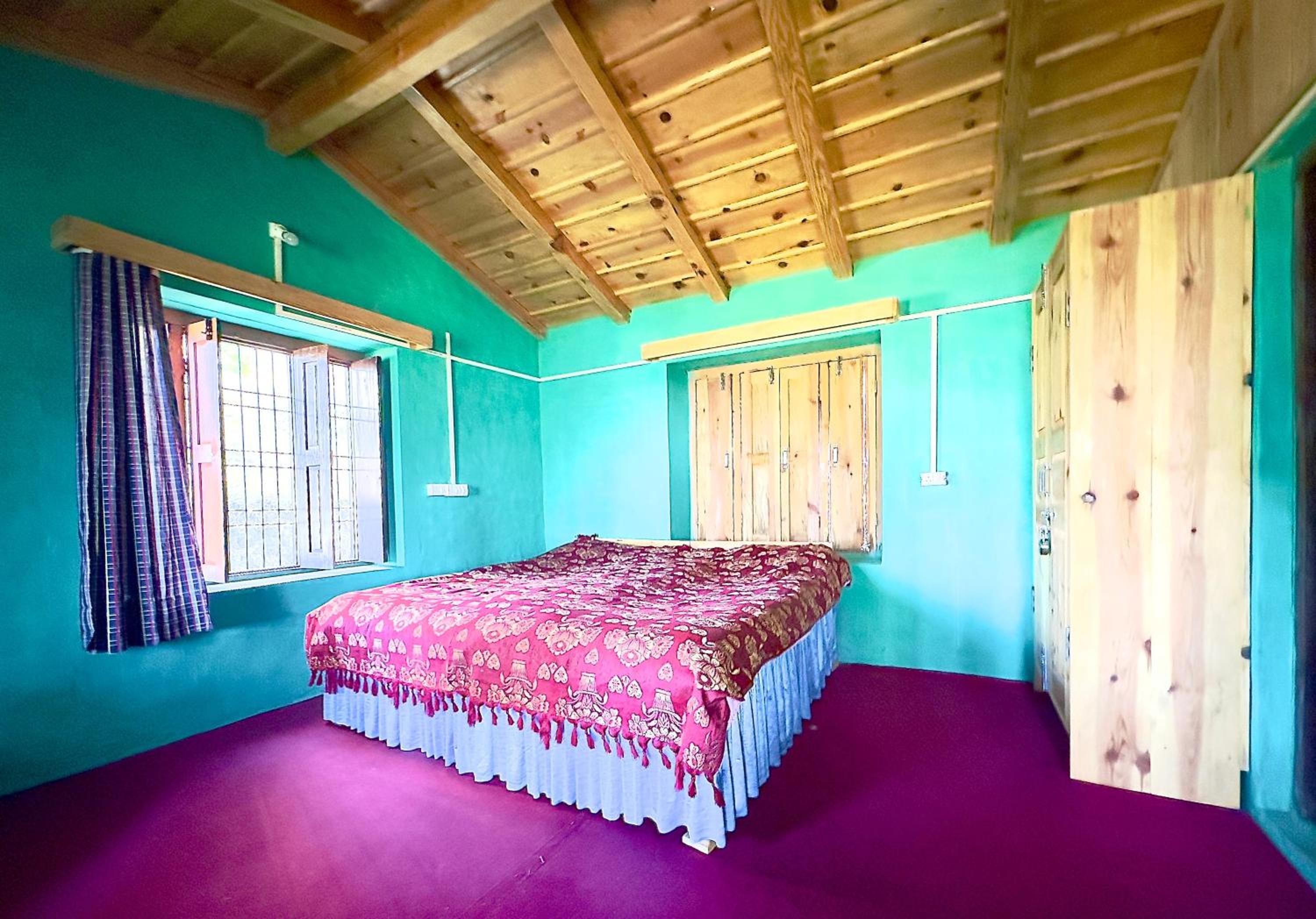 Joshi Cottage Binsar