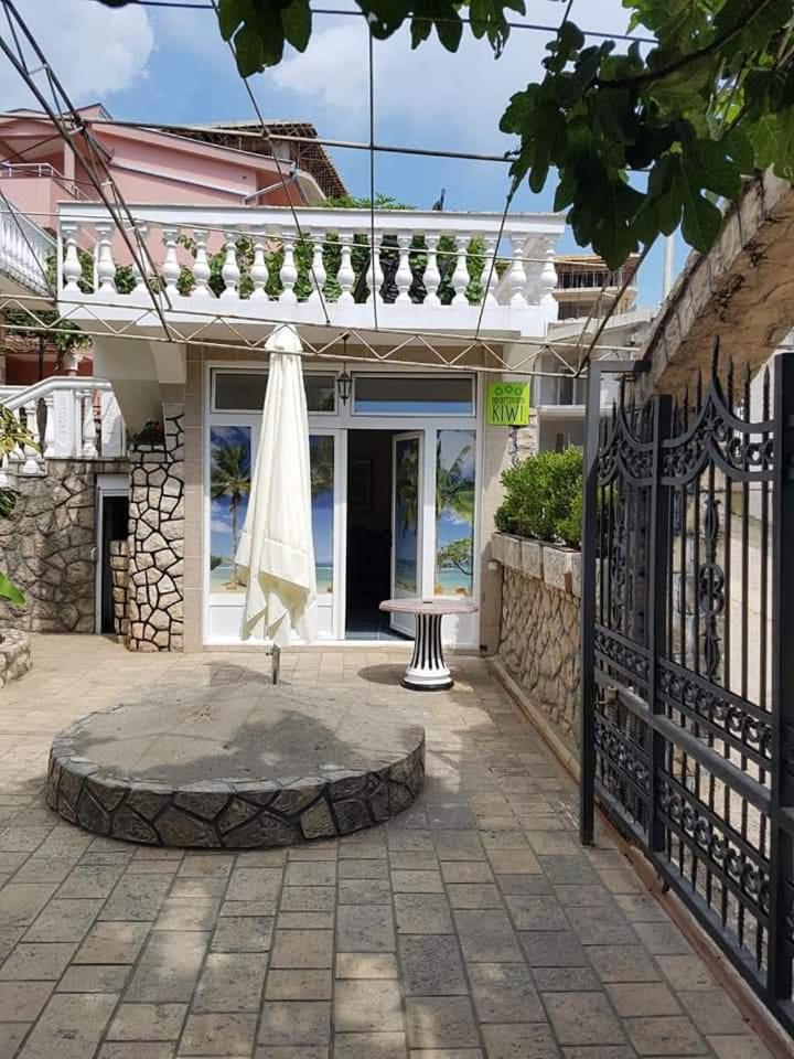Apartmani Kiwi