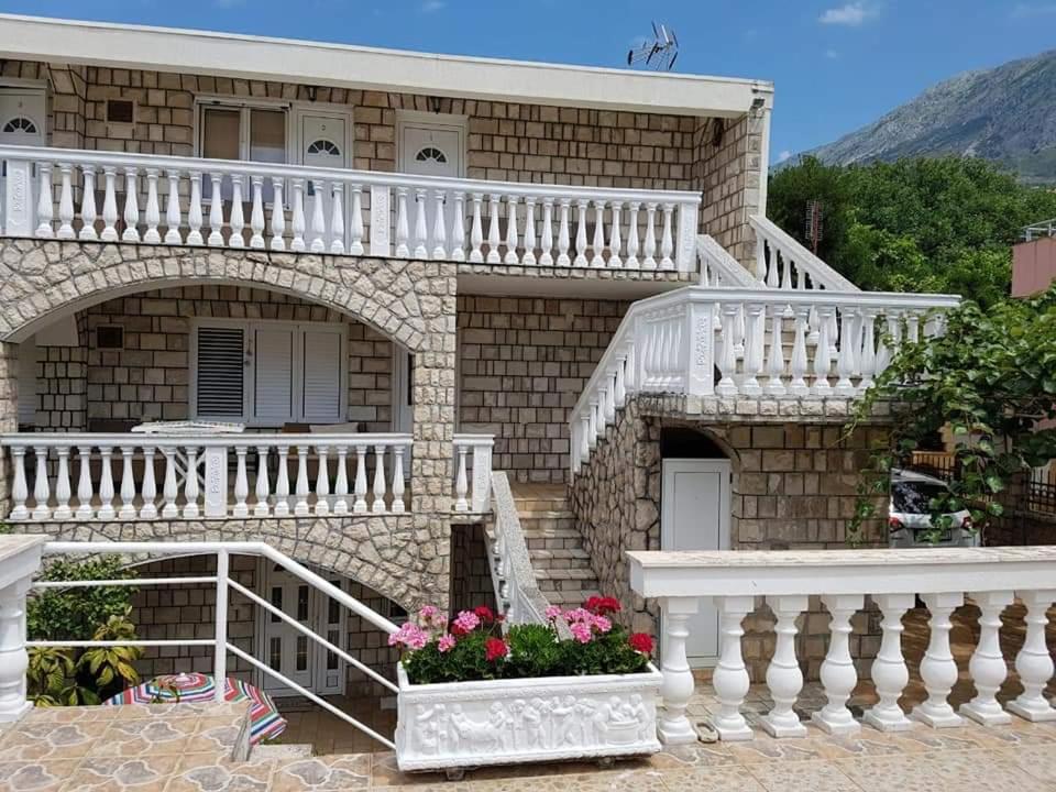 Apartmani Kiwi