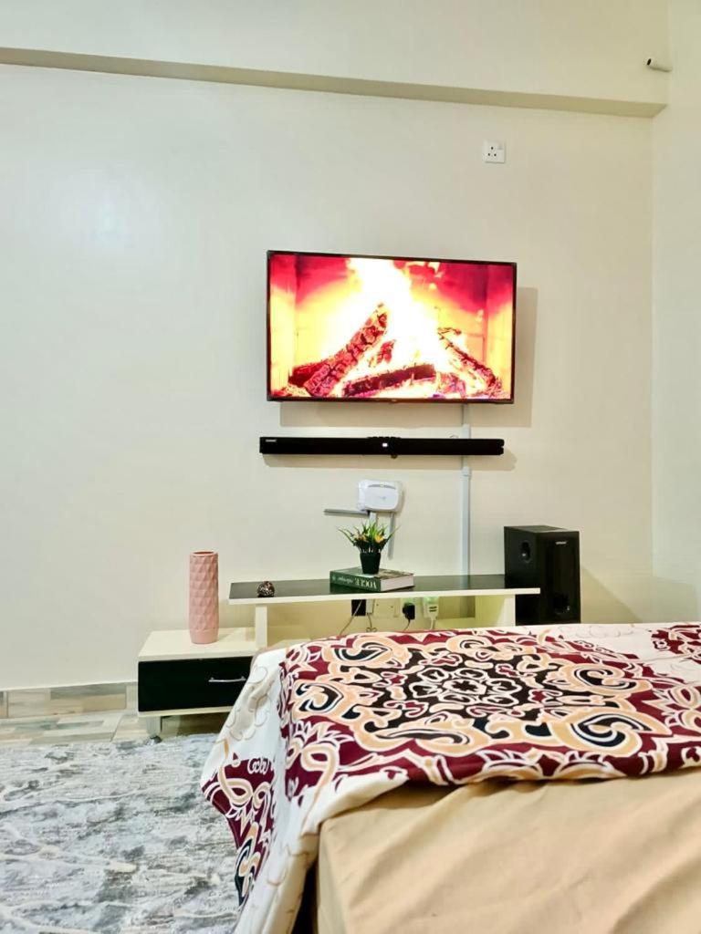 Homely studio Apartment 2