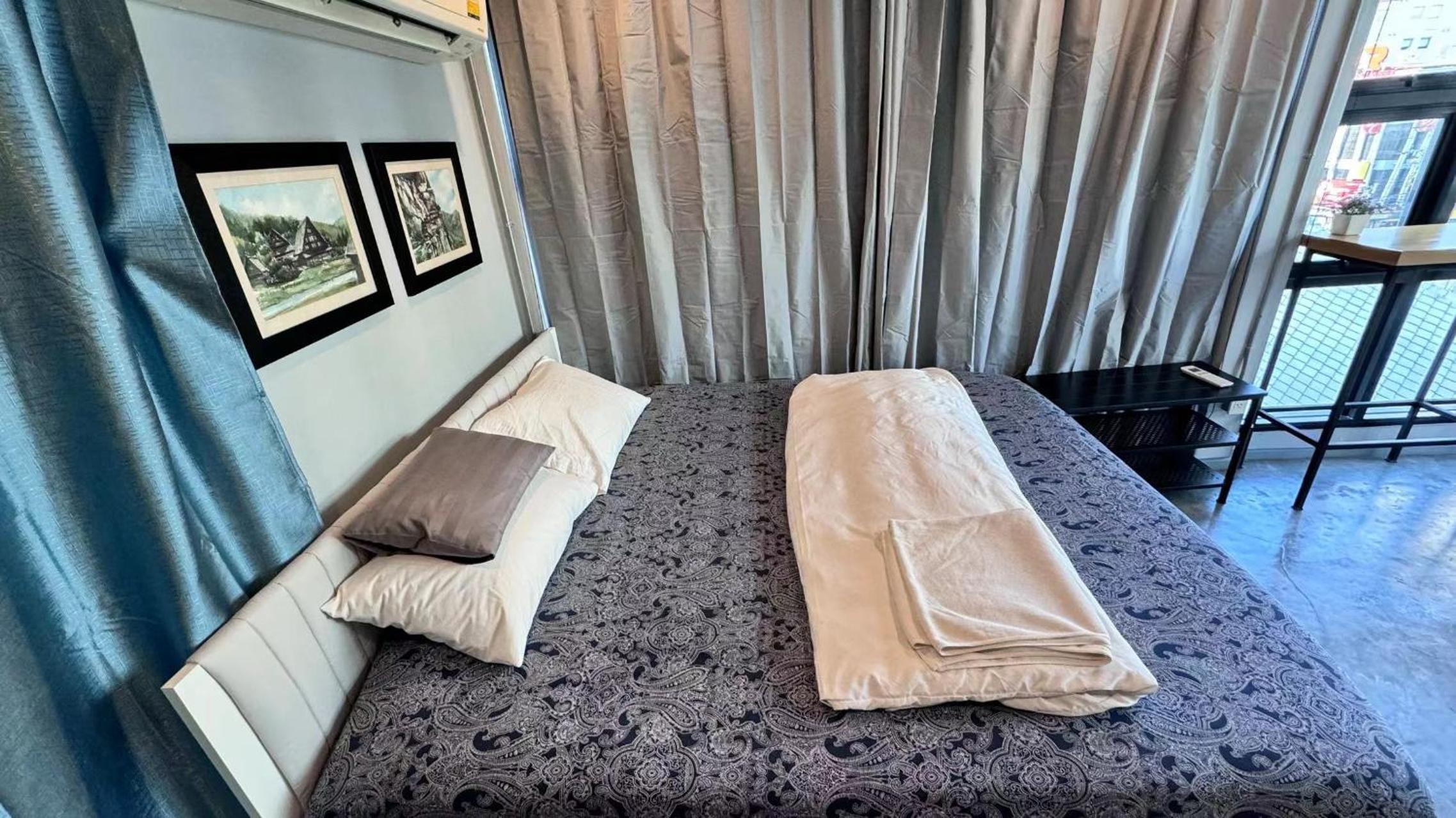 The Chatbox Silom Hostel
