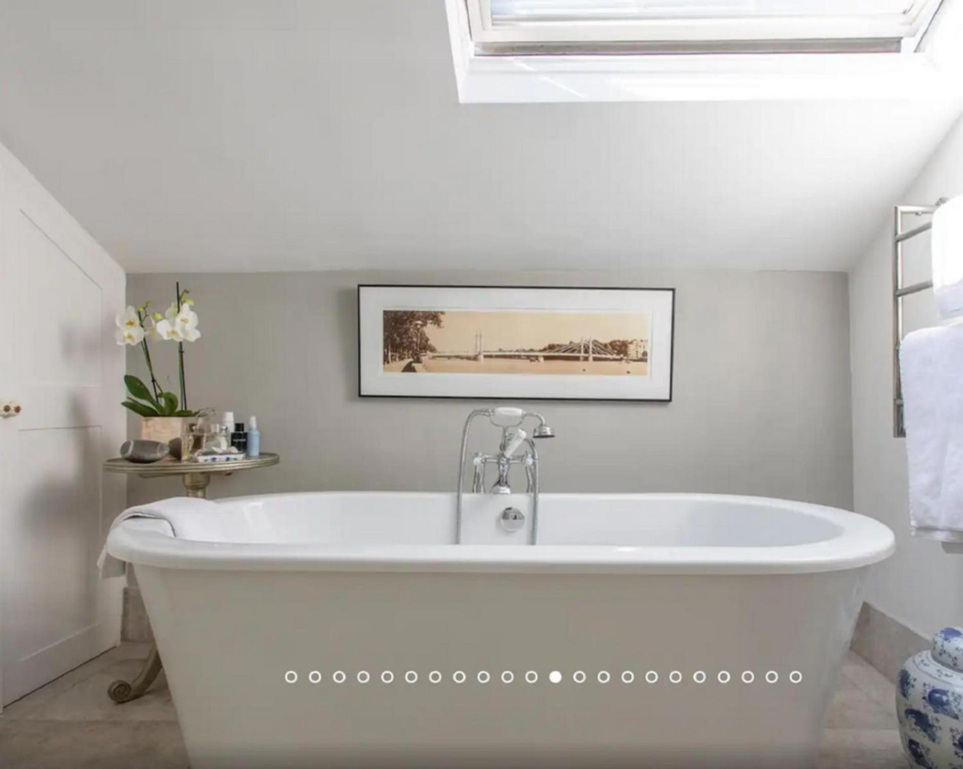 Magenta – 3 Bedroom Home by Battersea Park