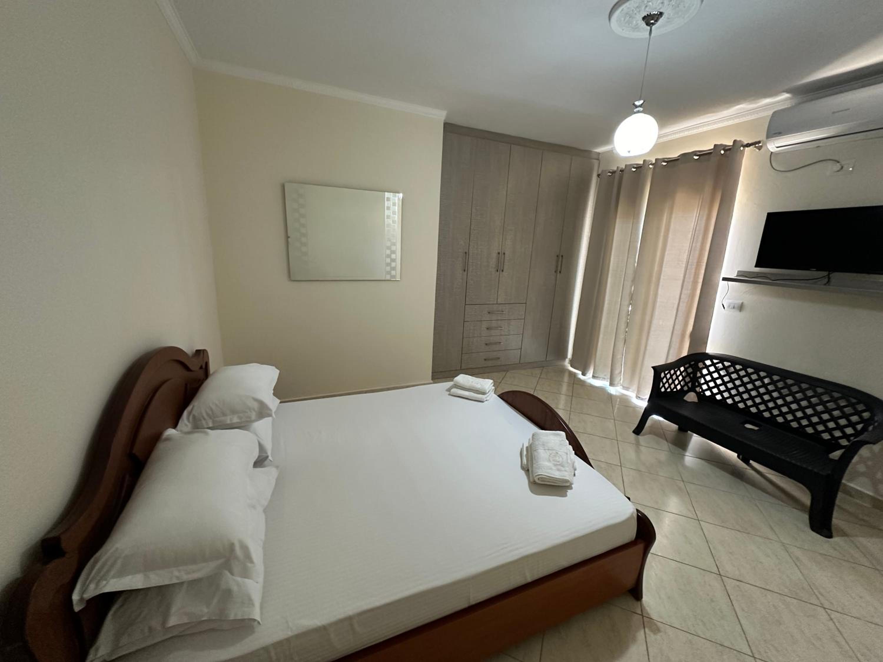 Gjini Apartment