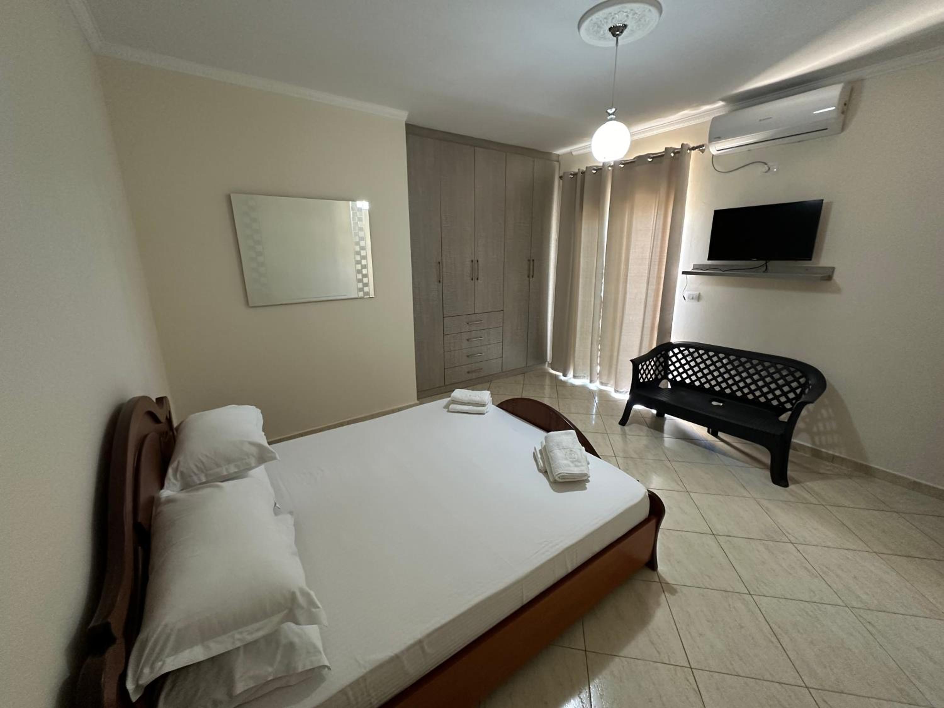 Gjini Apartment