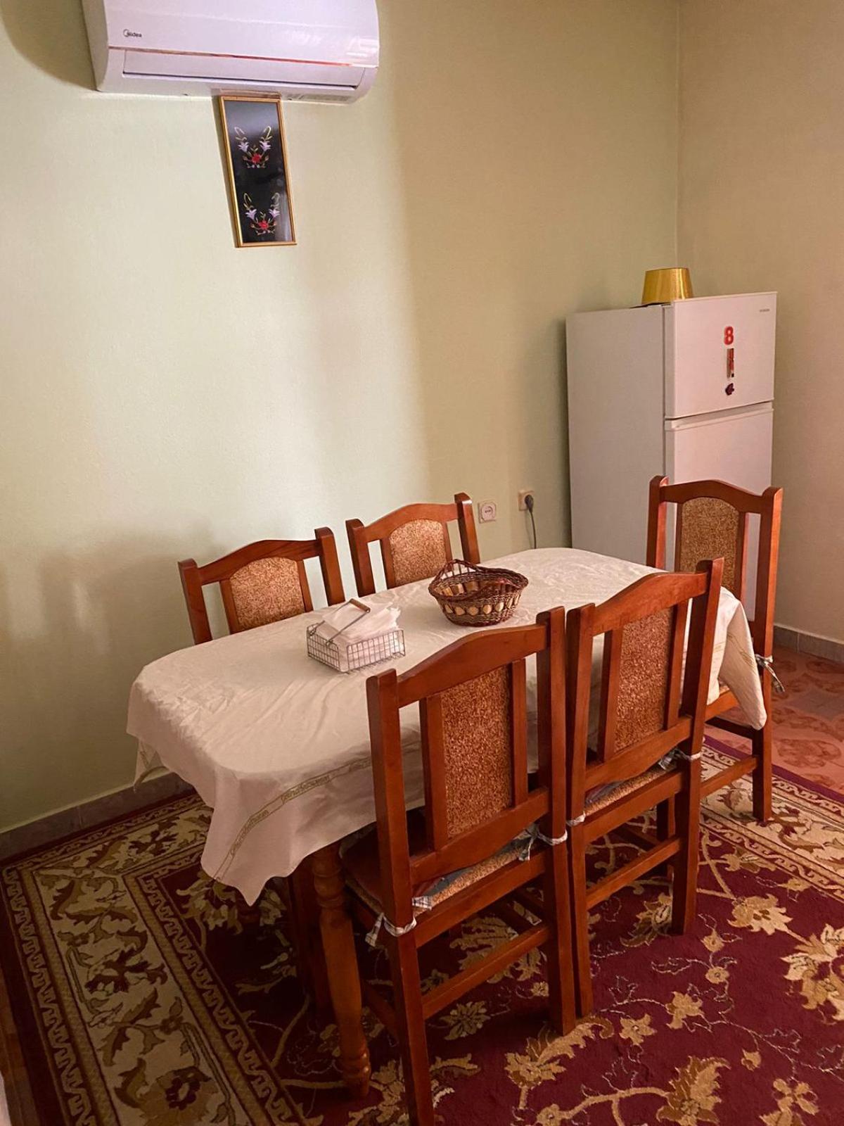 Cenko Family Apartment
