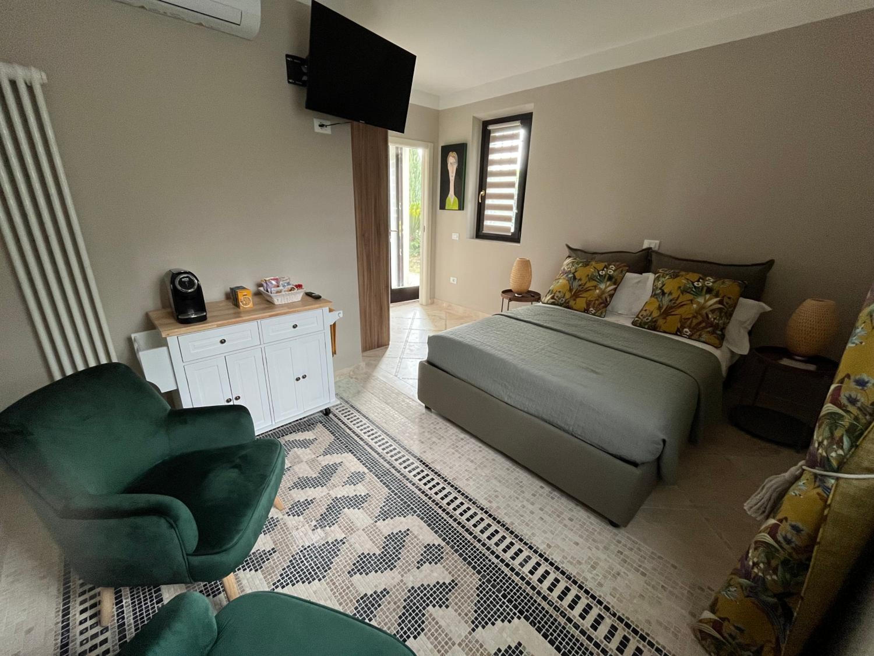 Mandalay Lodge & Resort Senigallia