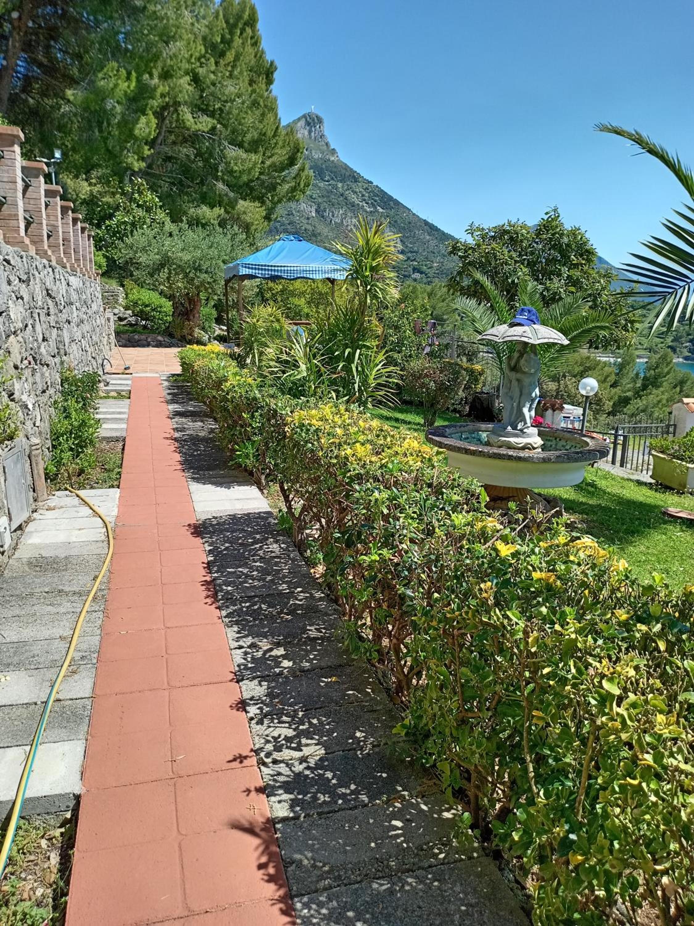 Villa Eminenza