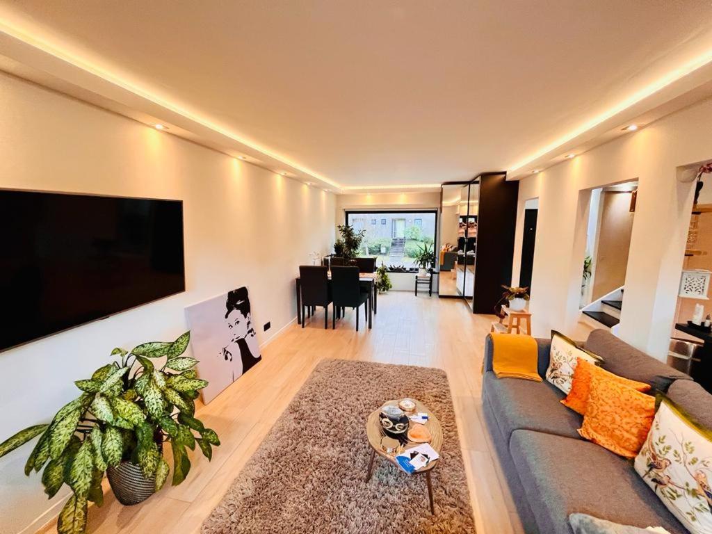 Town house with garden - 1 room with shared bathroom