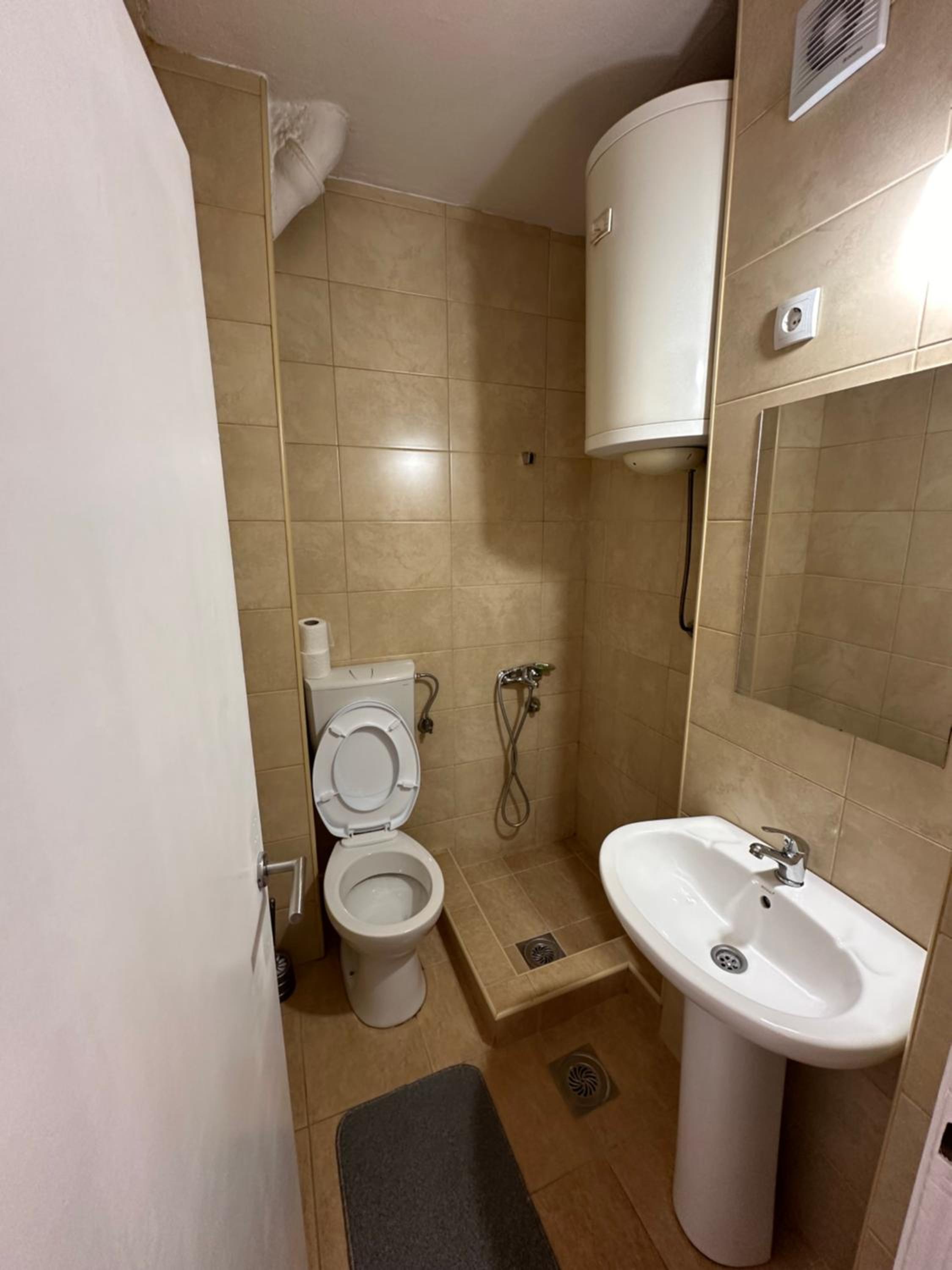 Alex Apartments