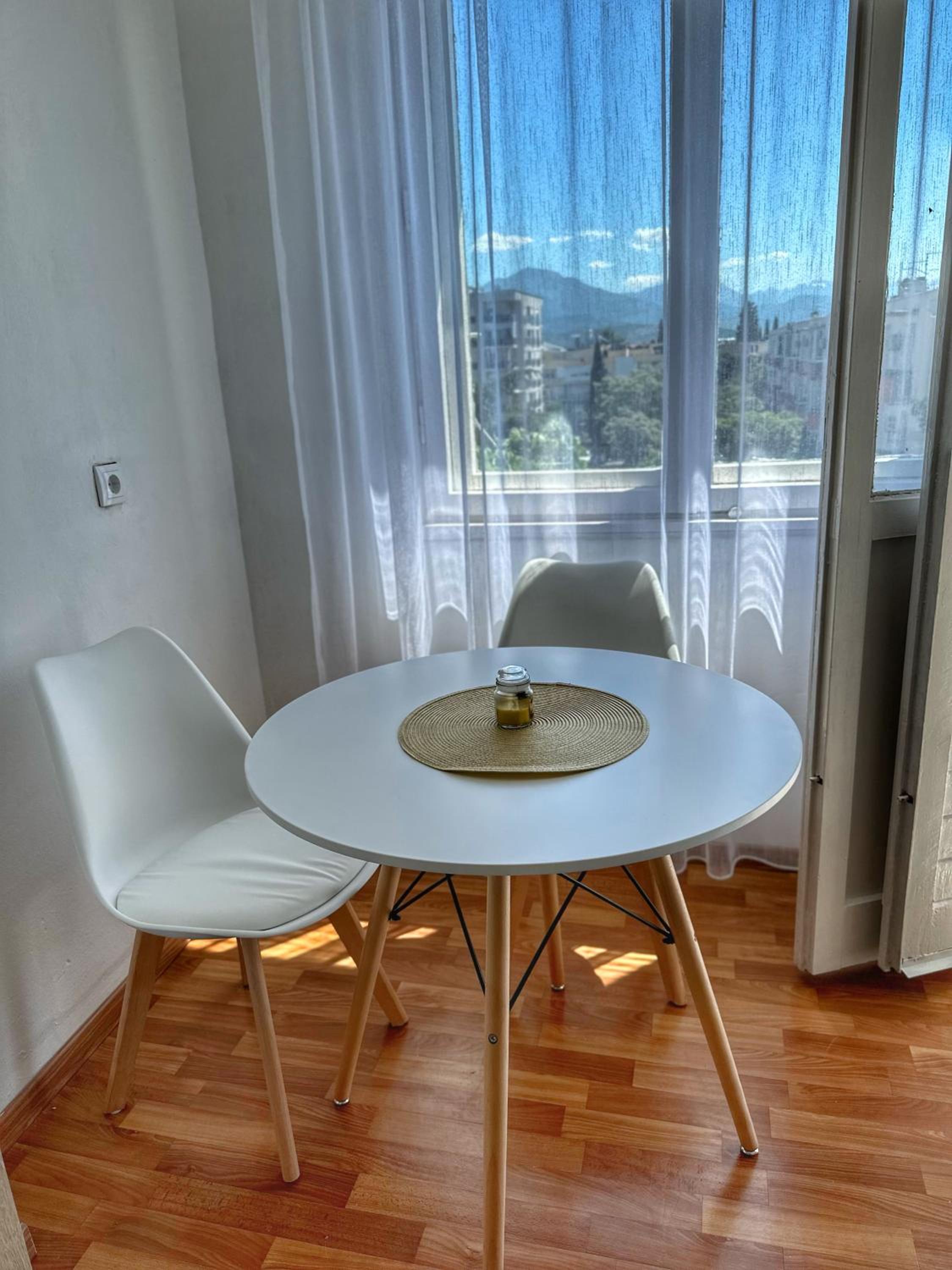 Alex Apartments
