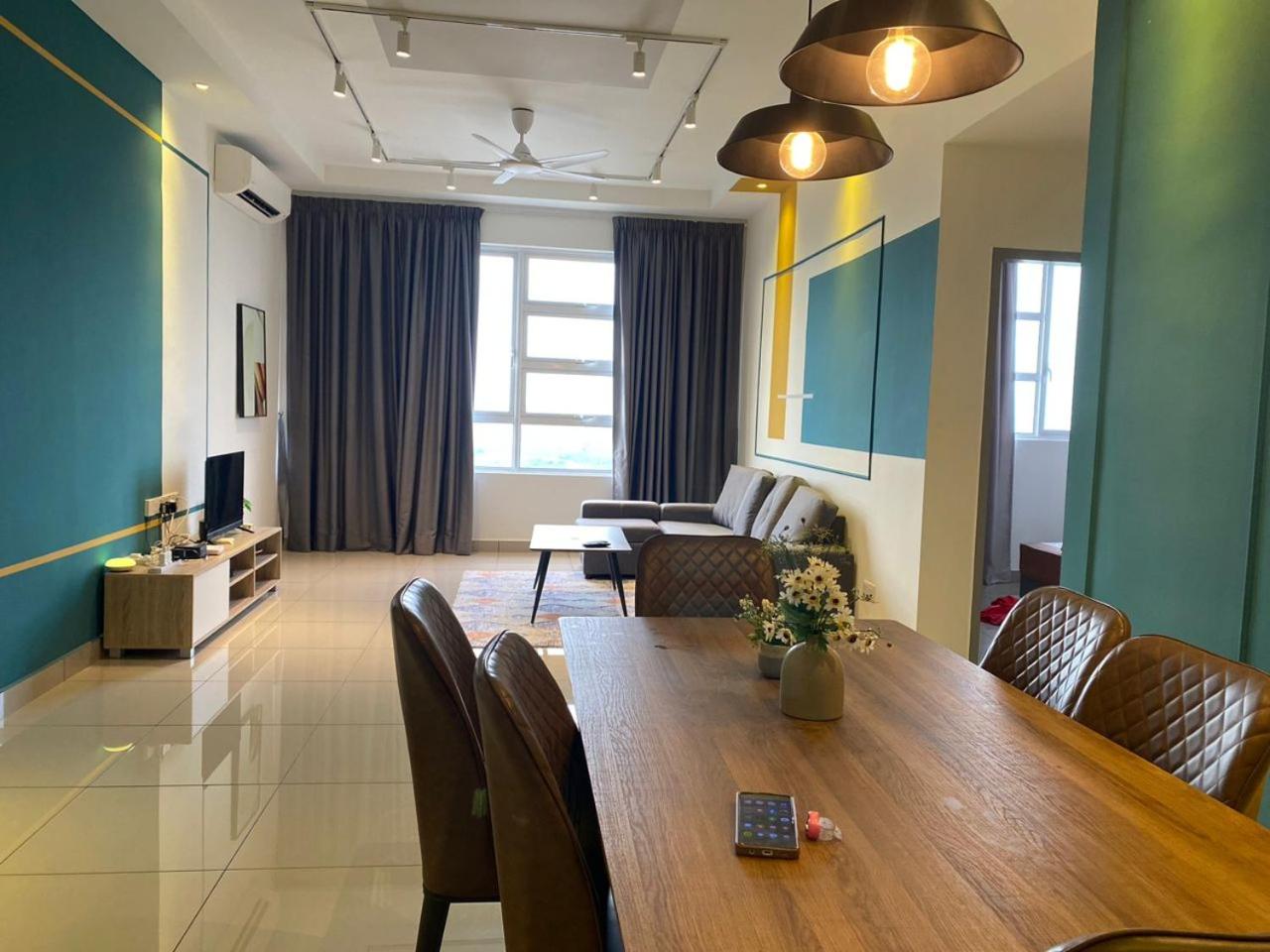 Alwafiqah Palmyra Condo 3 Bedroom- With Netflix & Wifi near Bangi, Kajang, Nilai,Putrajaya, KLIA photo 1