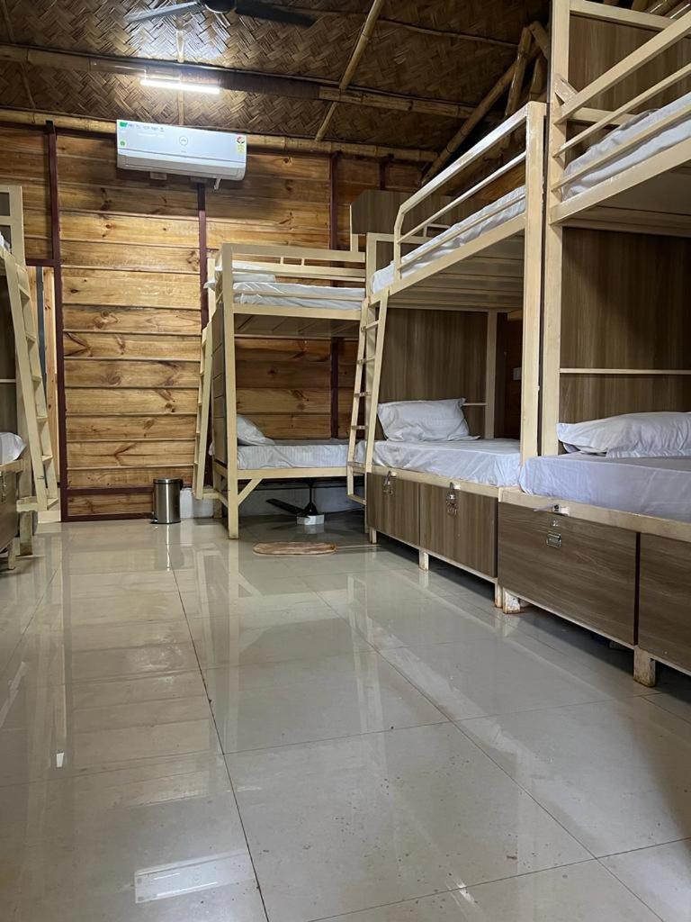 Jeet hostel and Stay Rooms