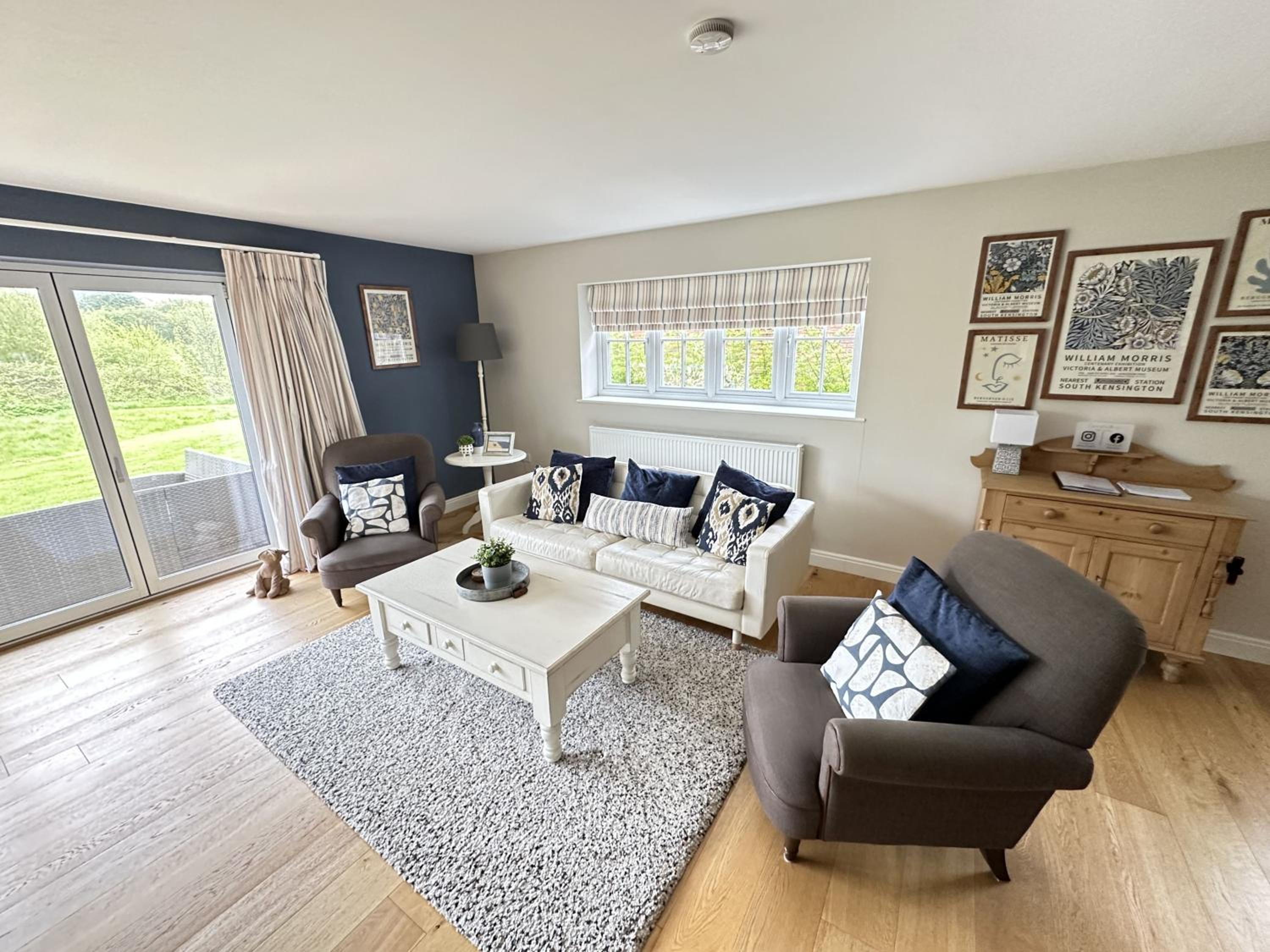 Ocean Retreat - Part of the The Bay Filey Holiday Village with pool, gym and direct beach access, pub, restaurant, tennis and meadows walks